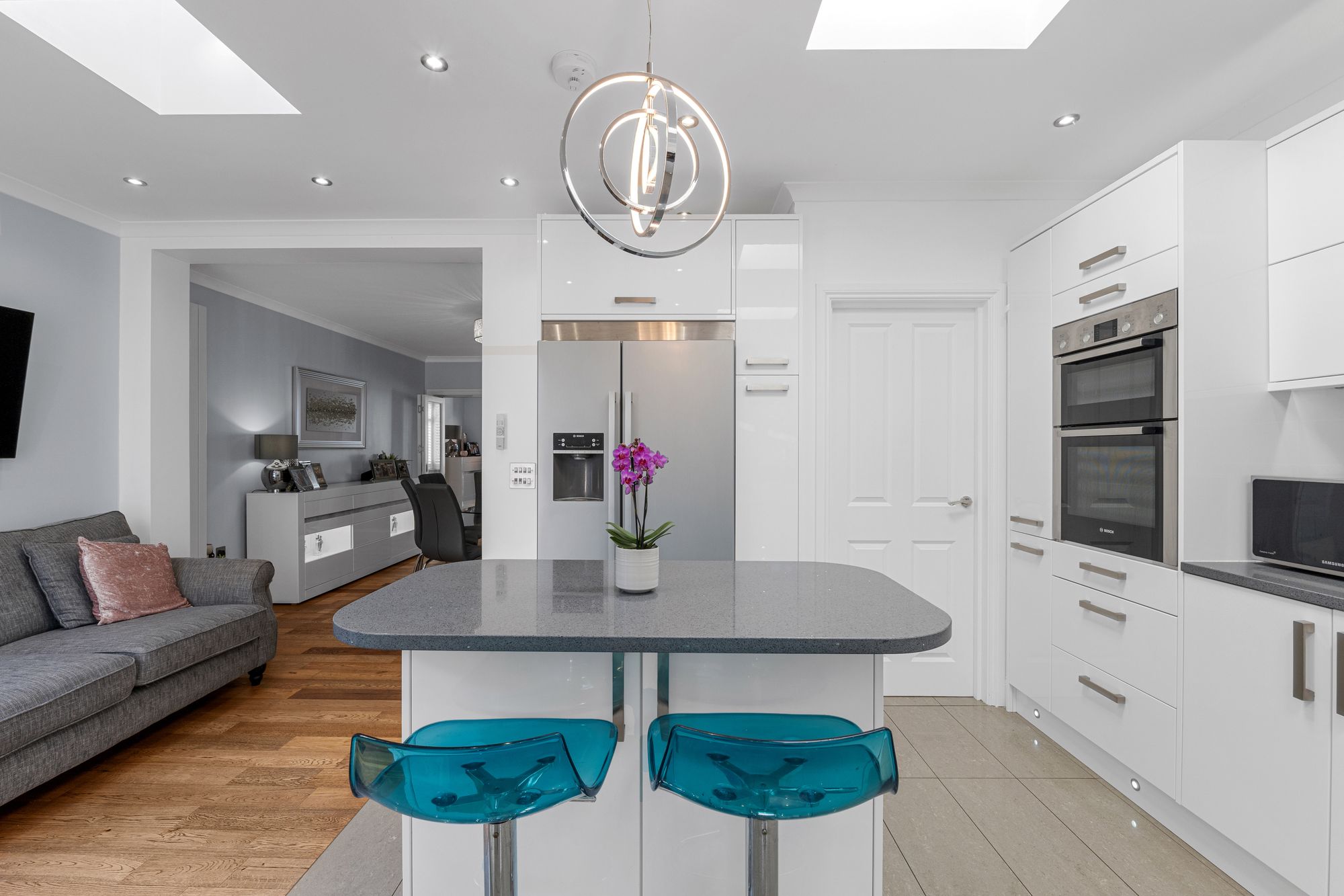 3 bed semi-detached house for sale in Firsby Avenue, Croydon 6