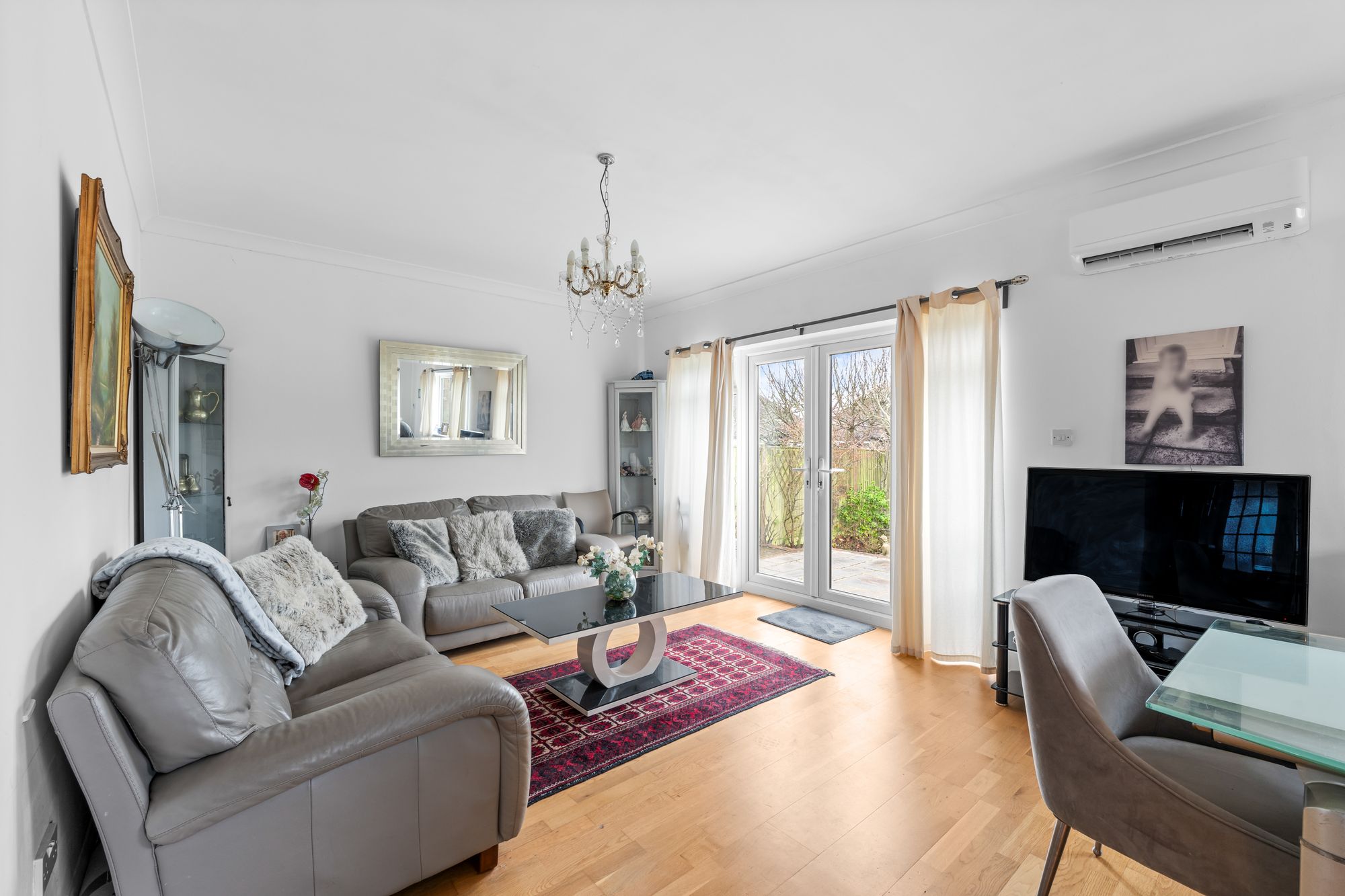 3 bed detached bungalow for sale in Princes Avenue, South Croydon, CR2  - Property Image 9