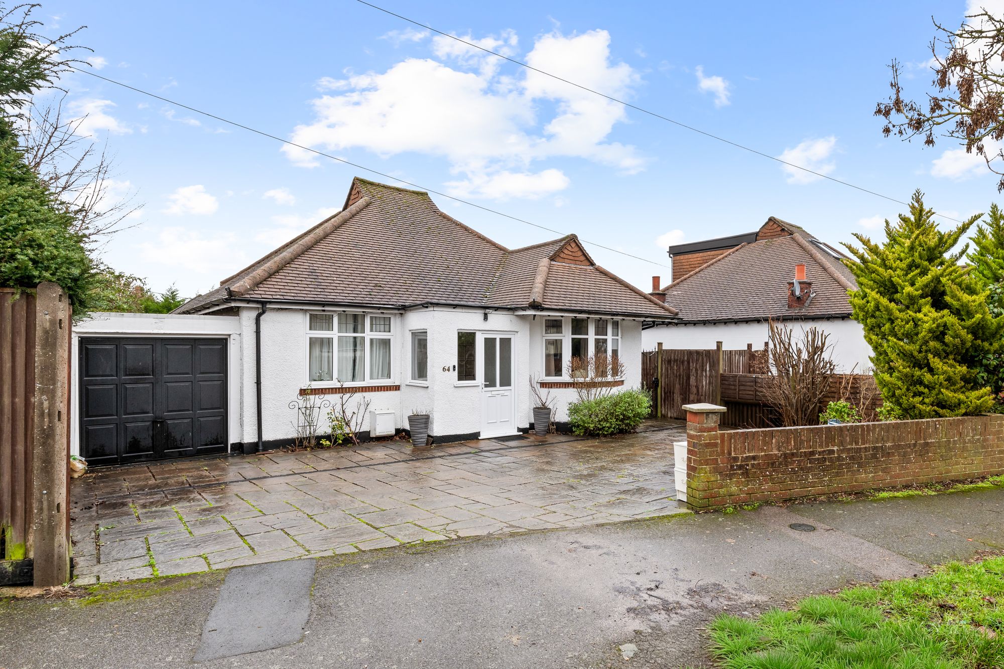 3 bed detached bungalow for sale in Princes Avenue, South Croydon, CR2  - Property Image 5