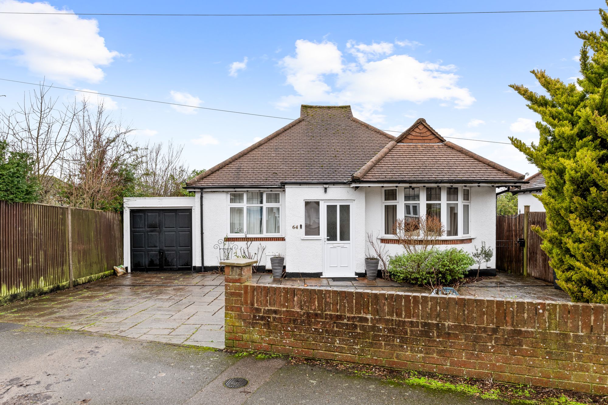 3 bed detached bungalow for sale in Princes Avenue, South Croydon, CR2  - Property Image 12