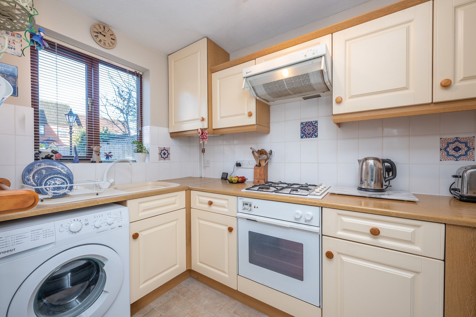 2 bed end of terrace house for sale in New Street, Stratford-Upon-Avon, CV37 2