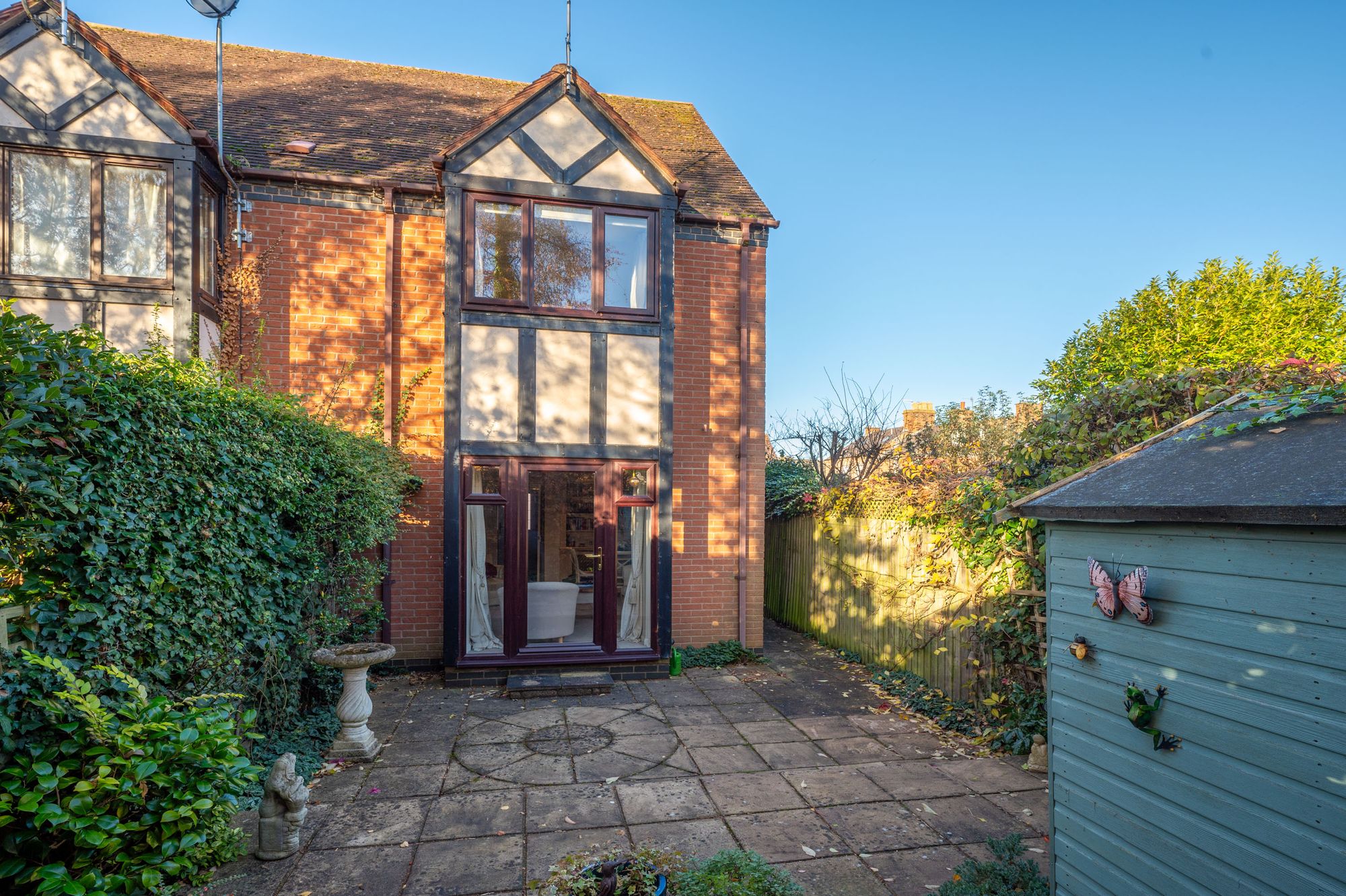 2 bed end of terrace house for sale in New Street, Stratford-Upon-Avon, CV37 11