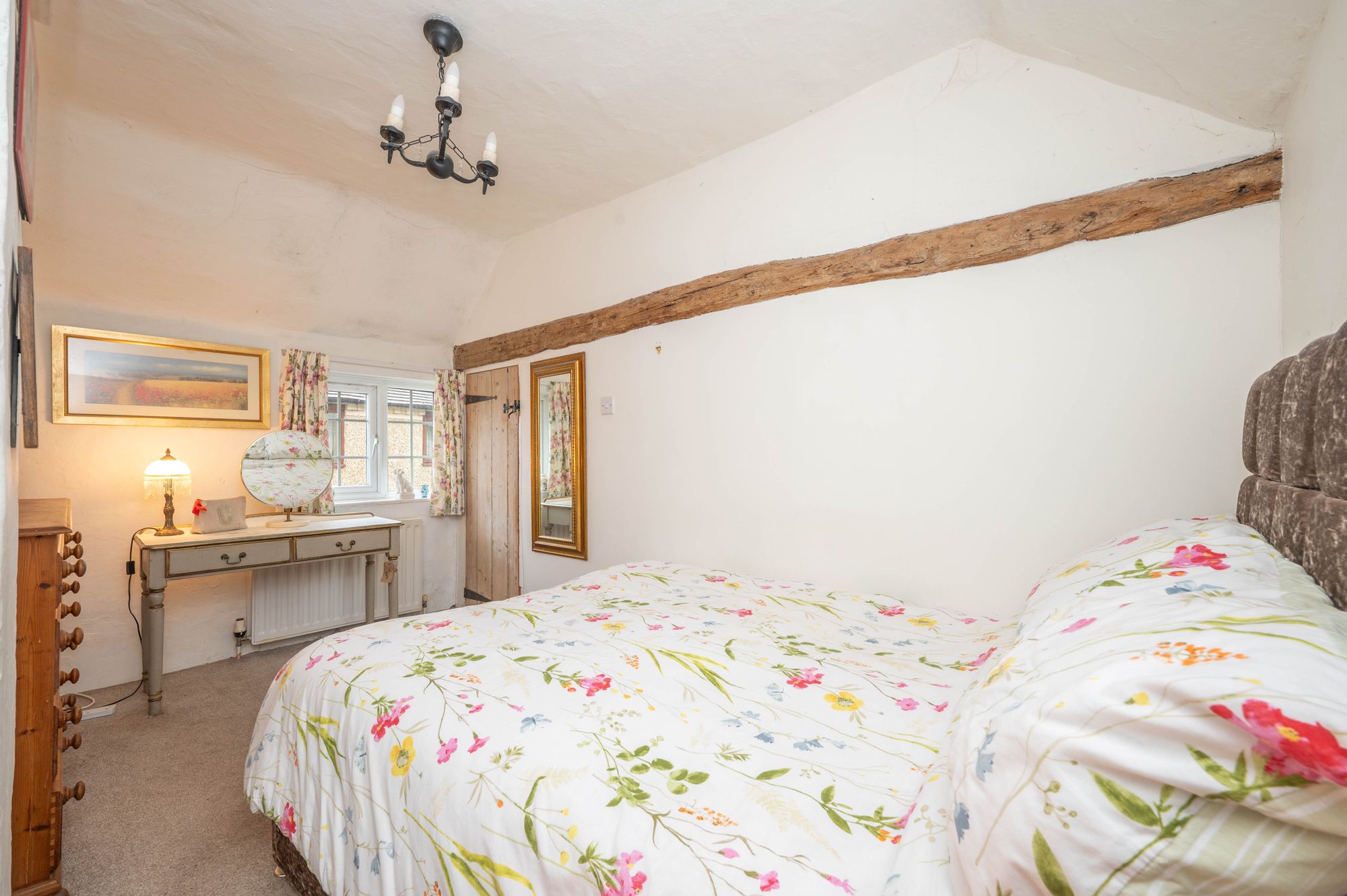 2 bed semi-detached cottage for sale in Ash Lane, Stratford-Upon-Avon  - Property Image 5