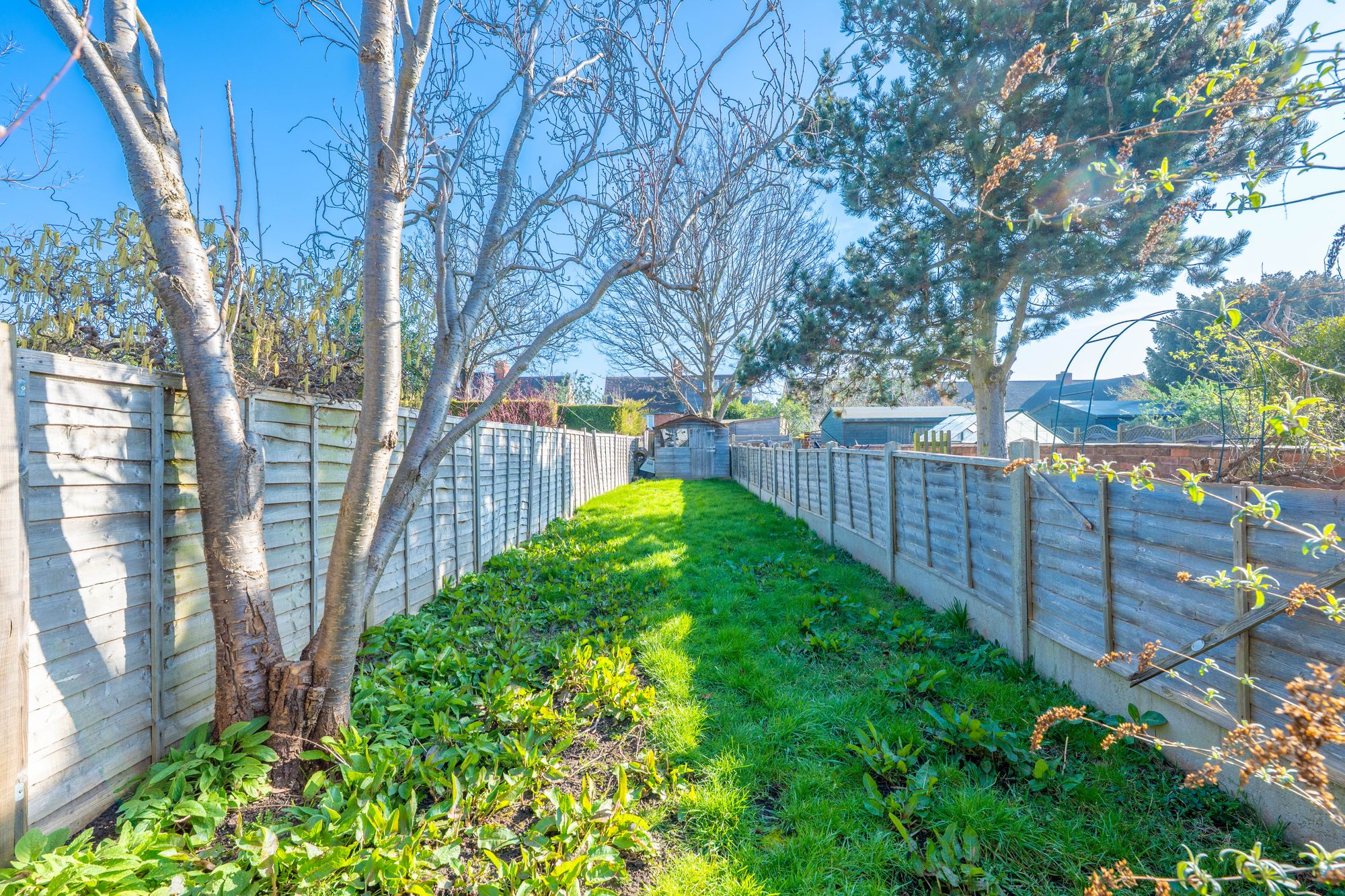 3 bed mid-terraced house for sale in Clopton Road, Stratford-Upon-Avon  - Property Image 4