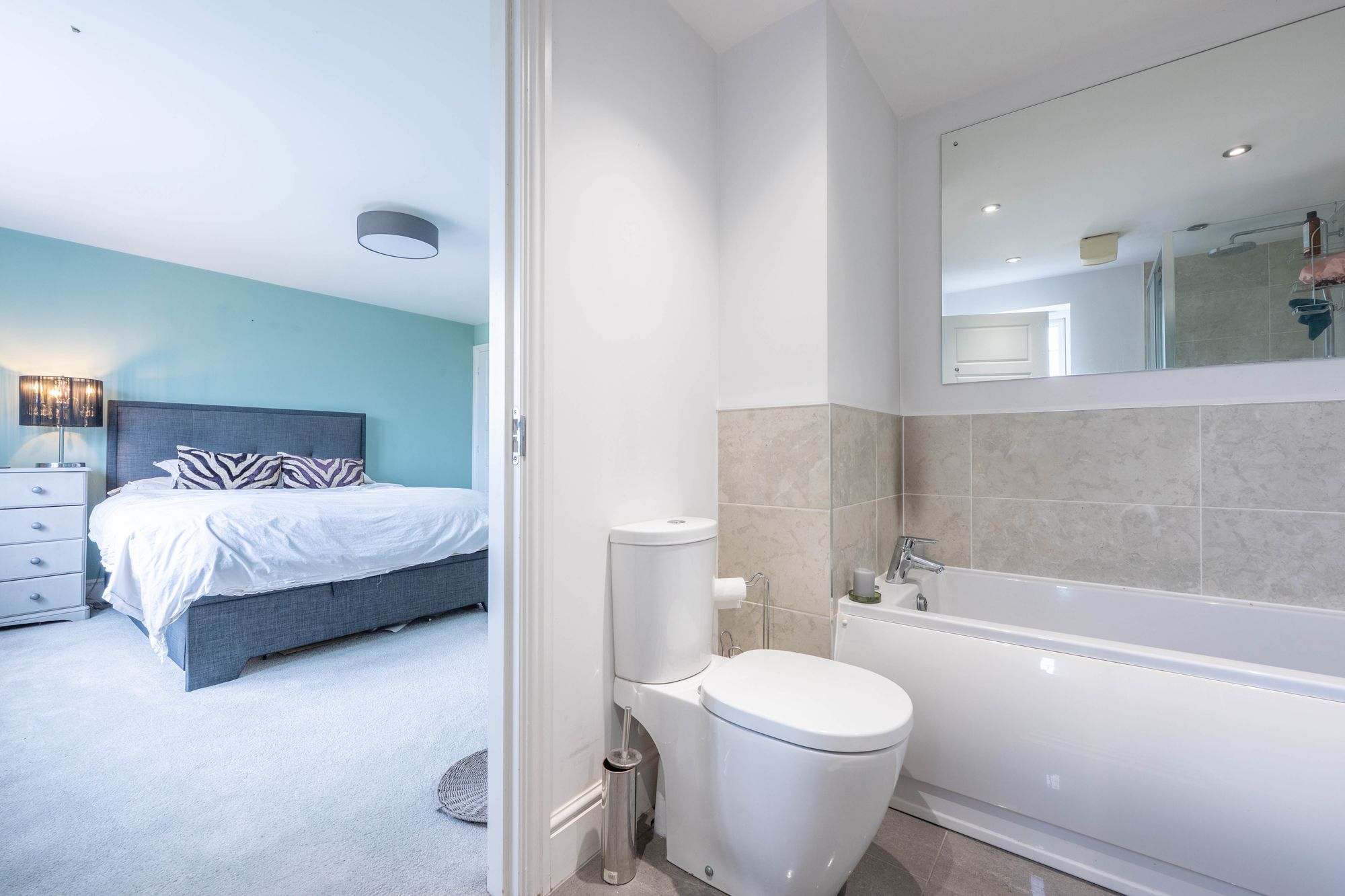 5 bed detached house for sale in The Spinney, Hampton Lucy, CV35 14