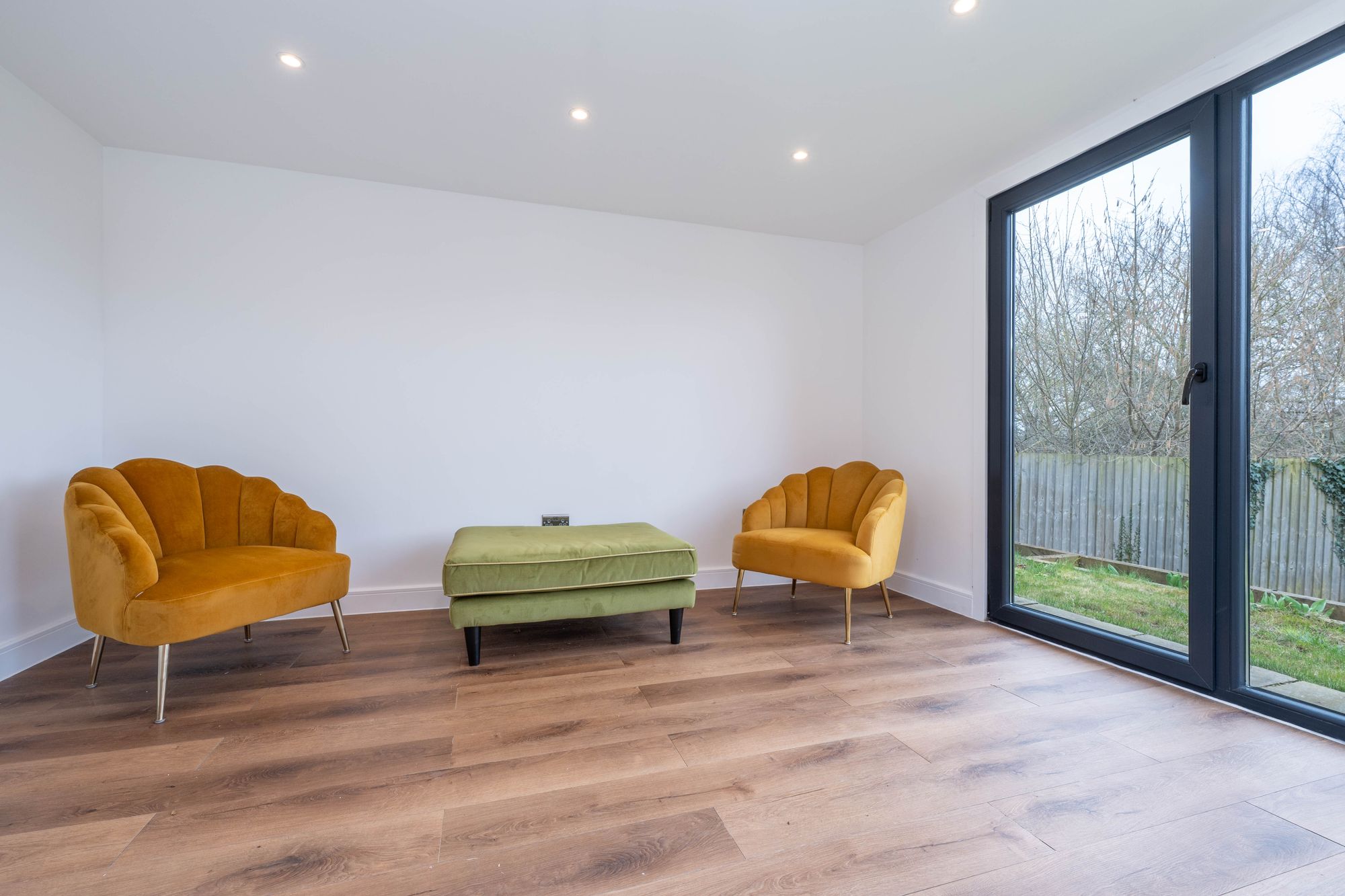 5 bed detached house for sale in The Spinney, Hampton Lucy, CV35 25