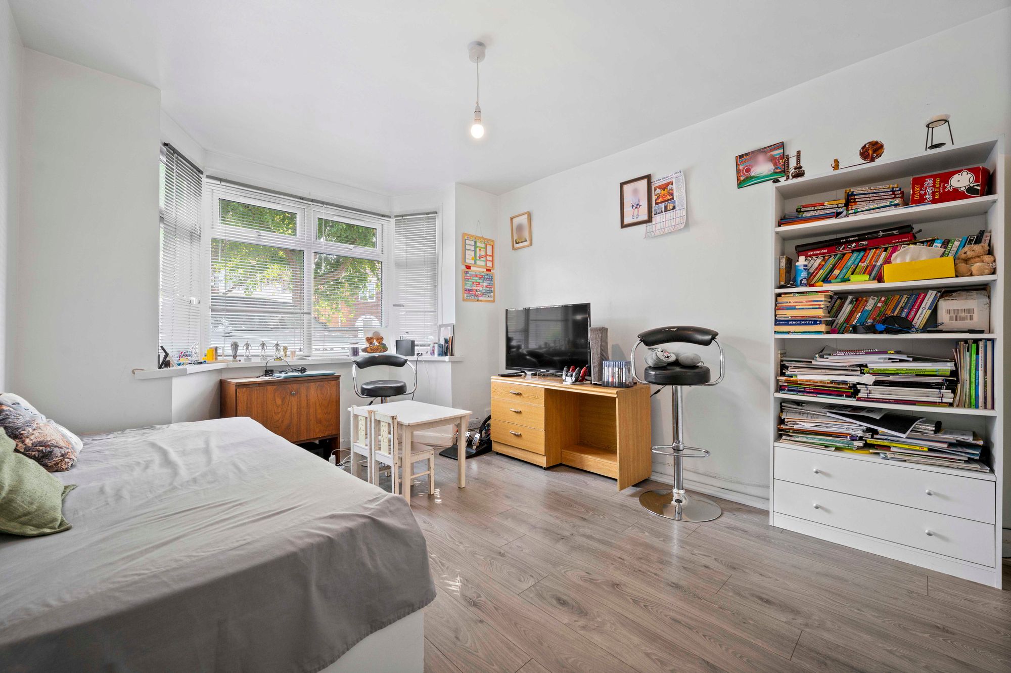 3 bed semi-detached house for sale in Northway, Leamington Spa  - Property Image 2