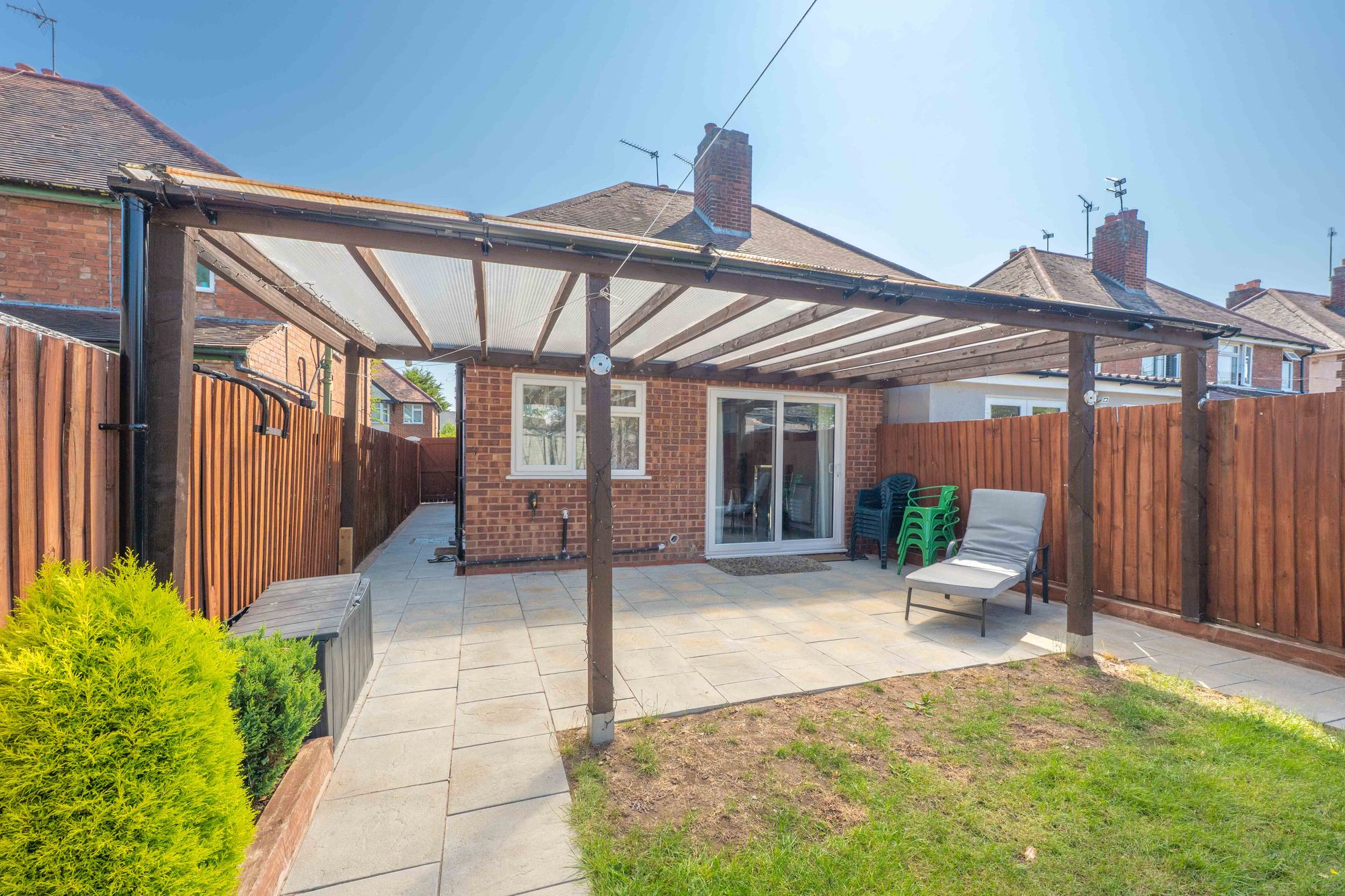 3 bed semi-detached house for sale in Northway, Leamington Spa, CV31 15