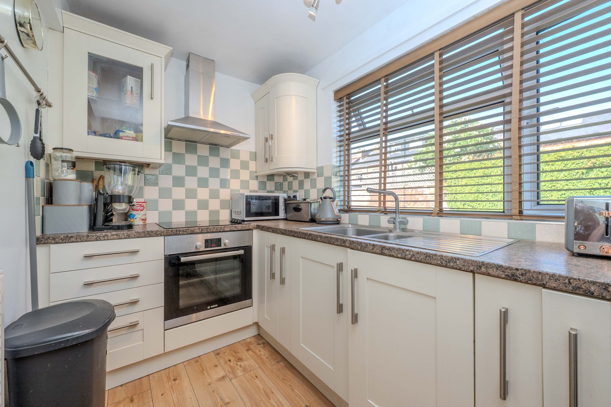 1 bed flat for sale in Humphris Street, Warwick  - Property Image 3