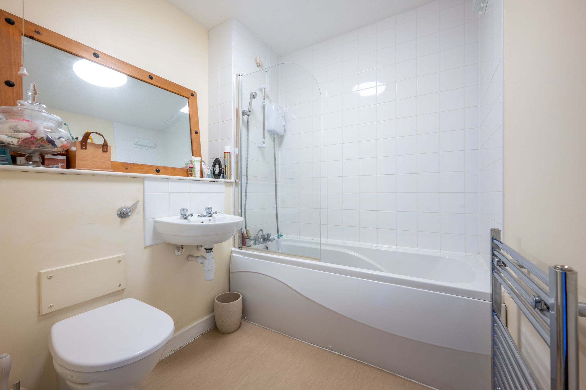 2 bed apartment for sale in Coten End, Warwick, CV34 7