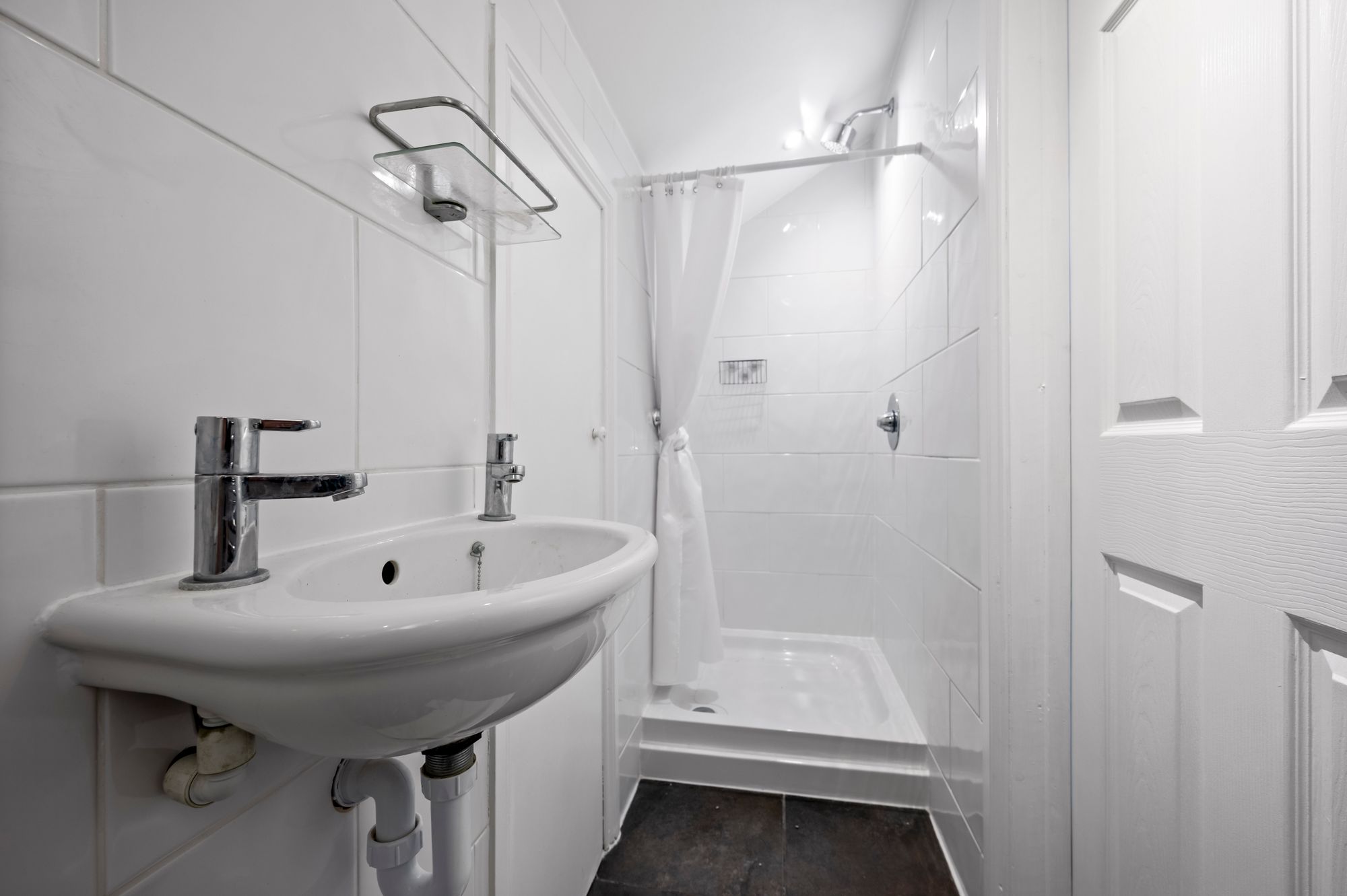 3 bed for sale in Barford Approach, Leamington Spa  - Property Image 11