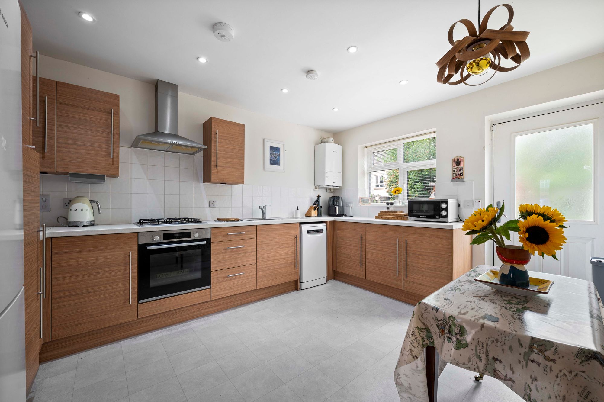 2 bed semi-detached house for sale in Albert Street, Warwick  - Property Image 3