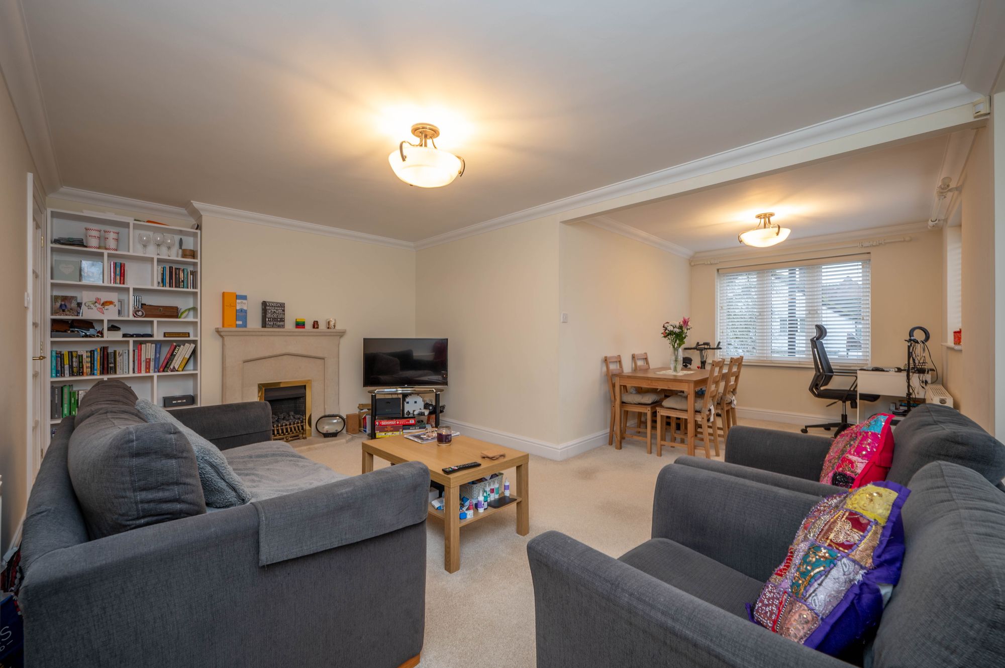 2 bed apartment for sale in Warwick Road, Stratford-Upon-Avon  - Property Image 6