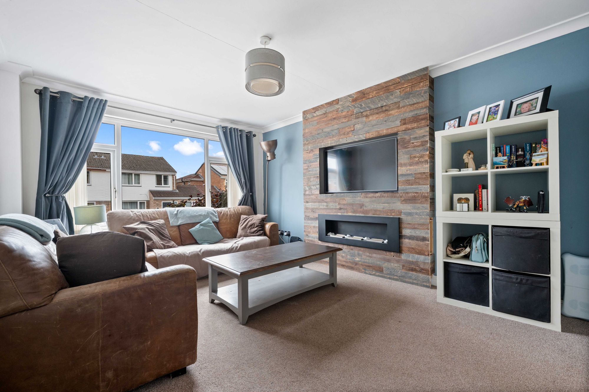 3 bed semi-detached house for sale in Mullard Drive, Leamington Spa  - Property Image 2