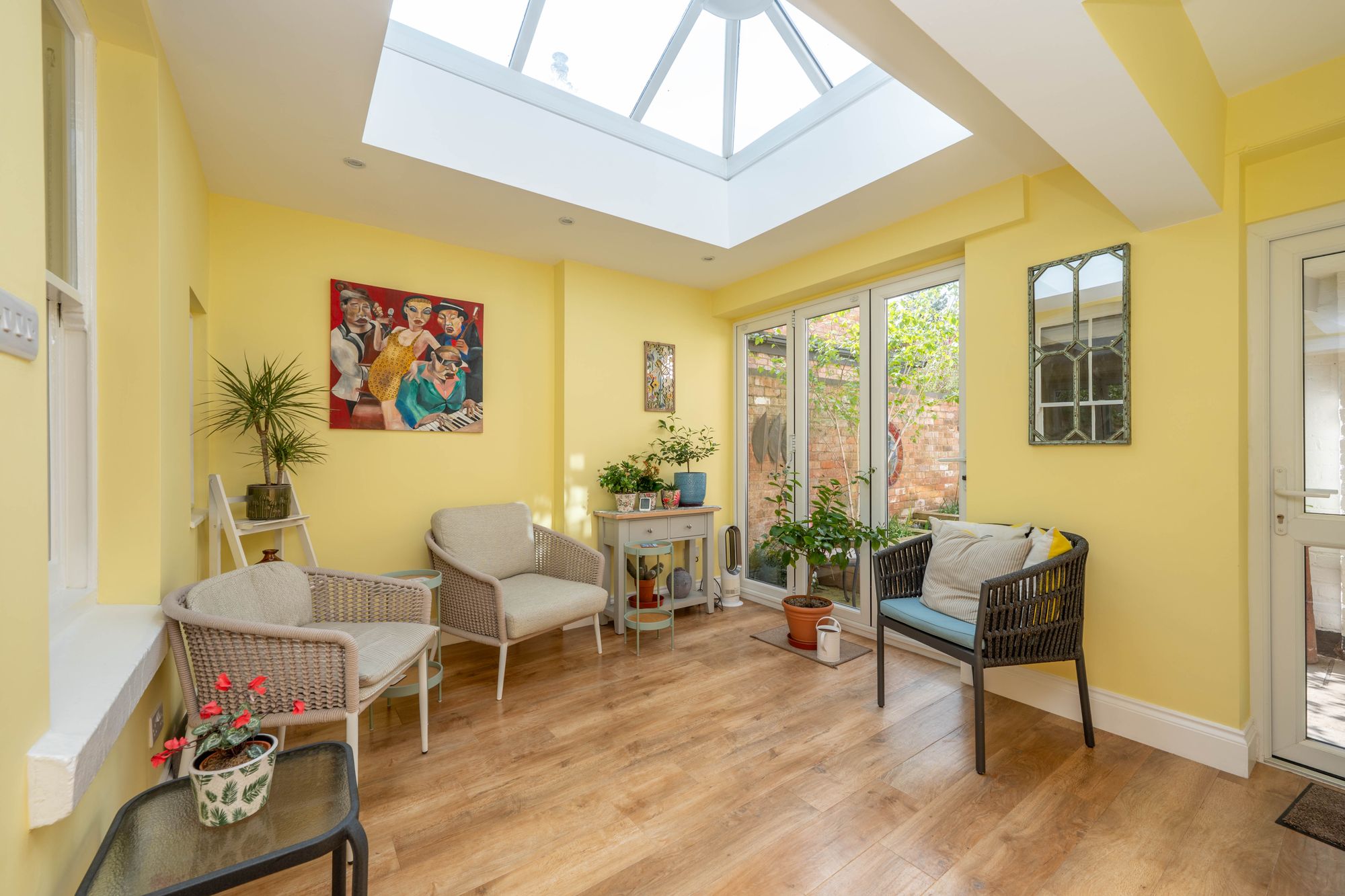 4 bed end of terrace house for sale in 21 West Street, Stratford-Upon-Avon, CV37 4