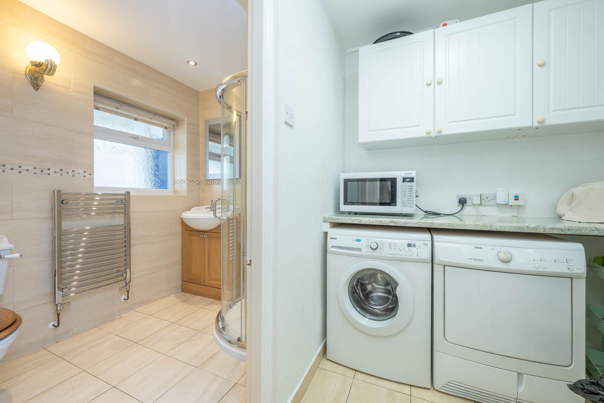 4 bed end of terrace house for sale in 21 West Street, Stratford-Upon-Avon, CV37 21