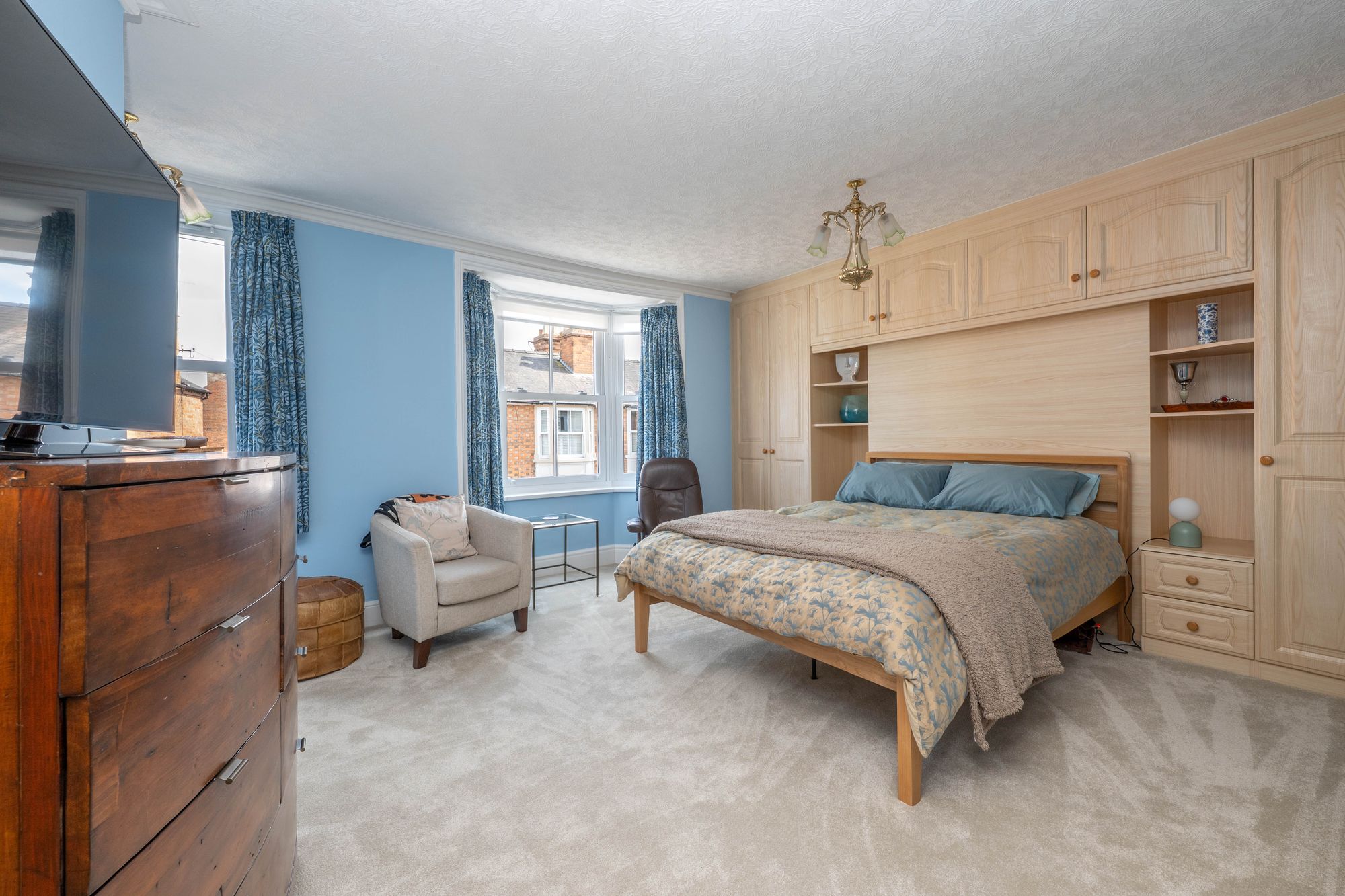 4 bed end of terrace house for sale in 21 West Street, Stratford-Upon-Avon, CV37 15