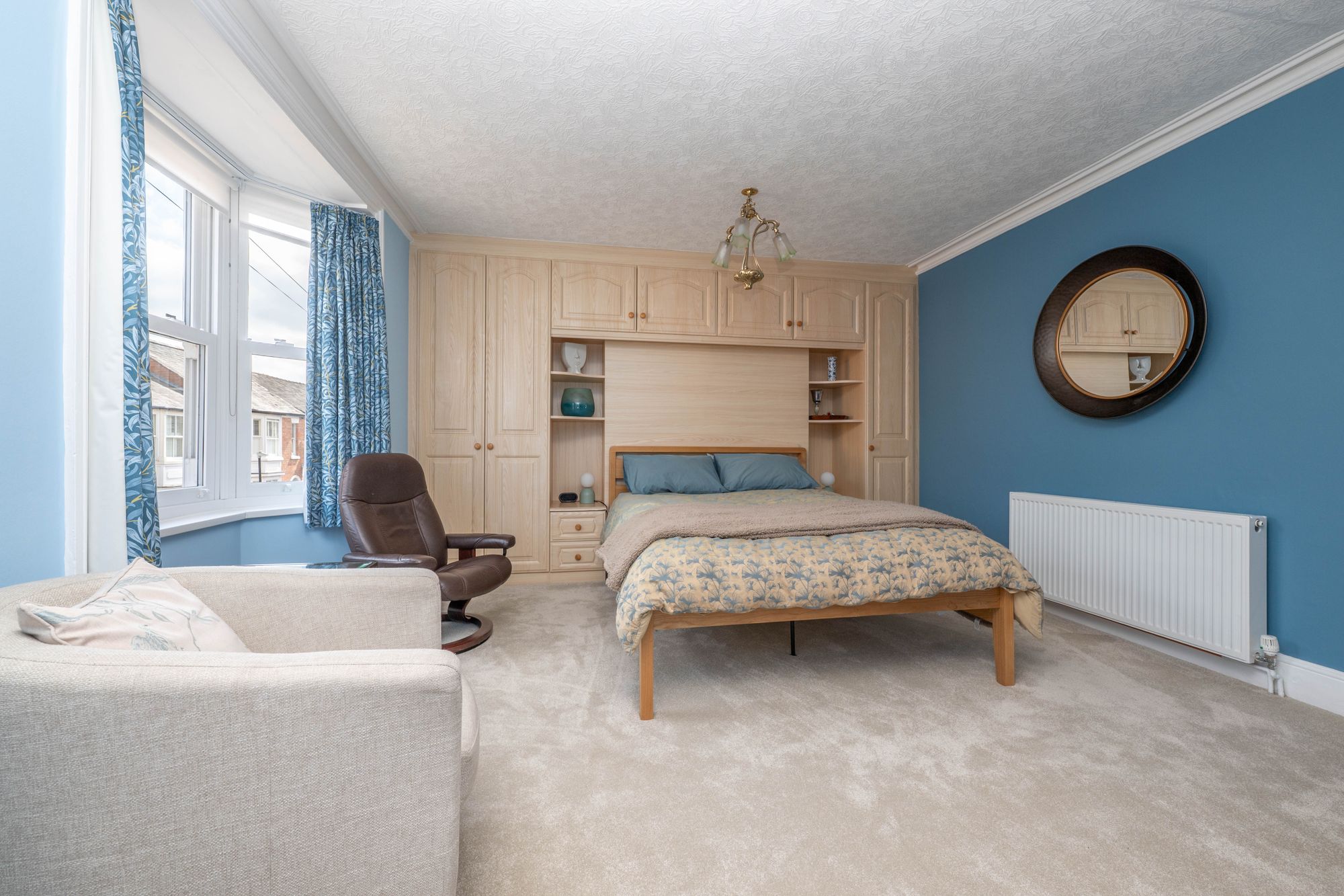 4 bed end of terrace house for sale in 21 West Street, Stratford-Upon-Avon, CV37 24