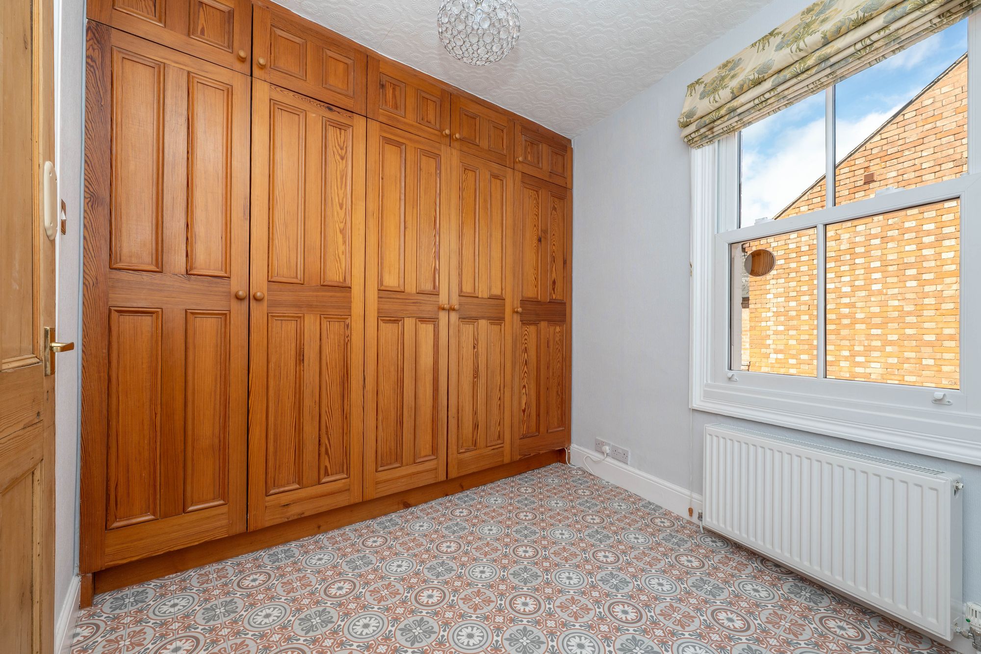 4 bed end of terrace house for sale in 21 West Street, Stratford-Upon-Avon, CV37 17