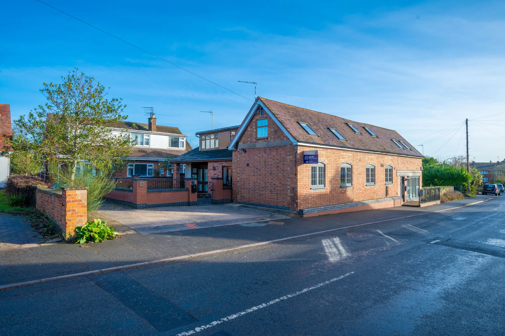 5 bed detached house for sale in Marton Road, Rugby  - Property Image 5