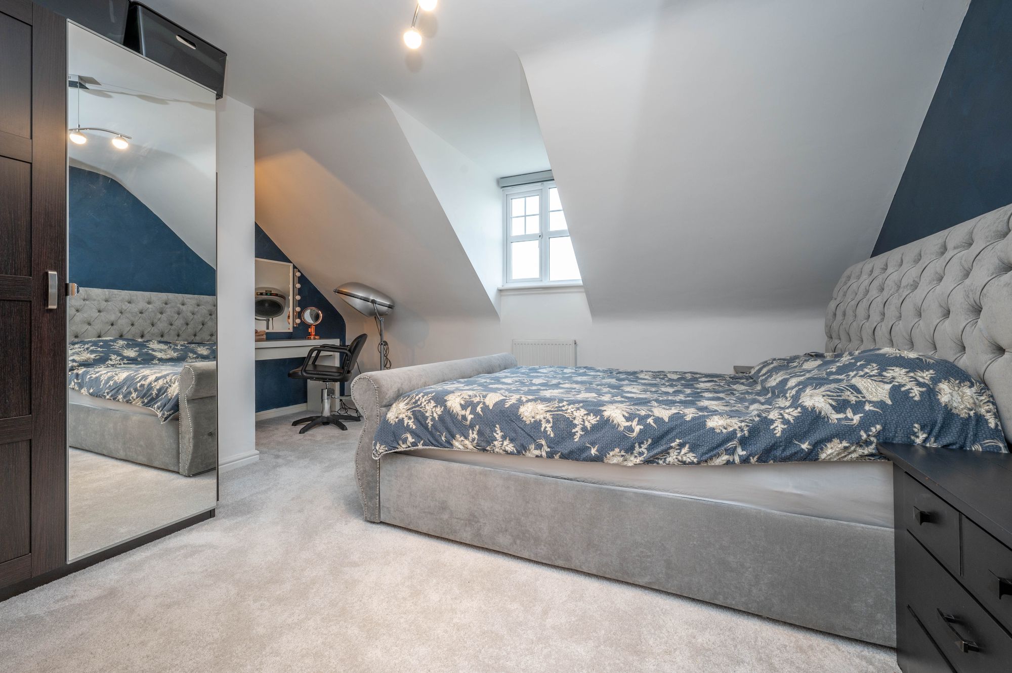 4 bed terraced town house for sale in Wordsworth Avenue, Stratford-Upon-Avon, CV37 16