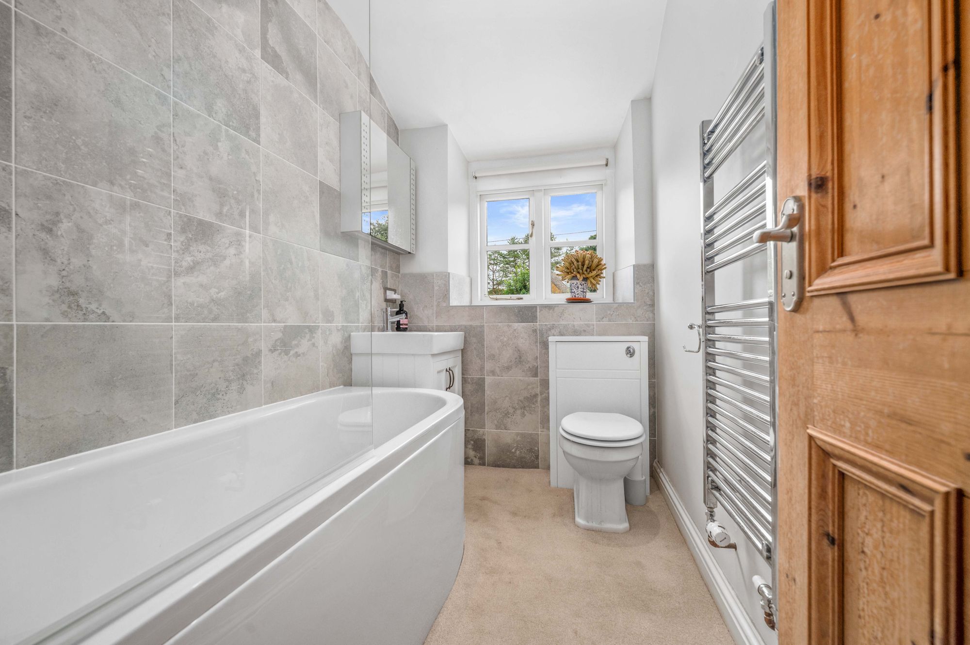 4 bed mid-terraced house for sale in Edgehill, Banbury, OX15  - Property Image 15