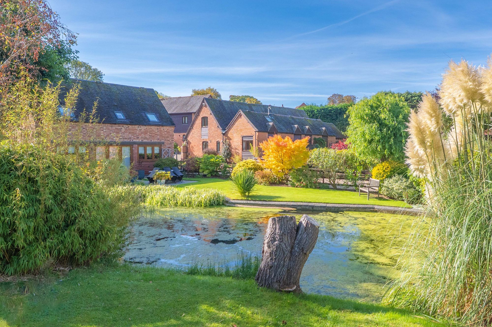 2 bed barn conversion for sale in Goldicote, Stratford-Upon-Avon, CV37 10