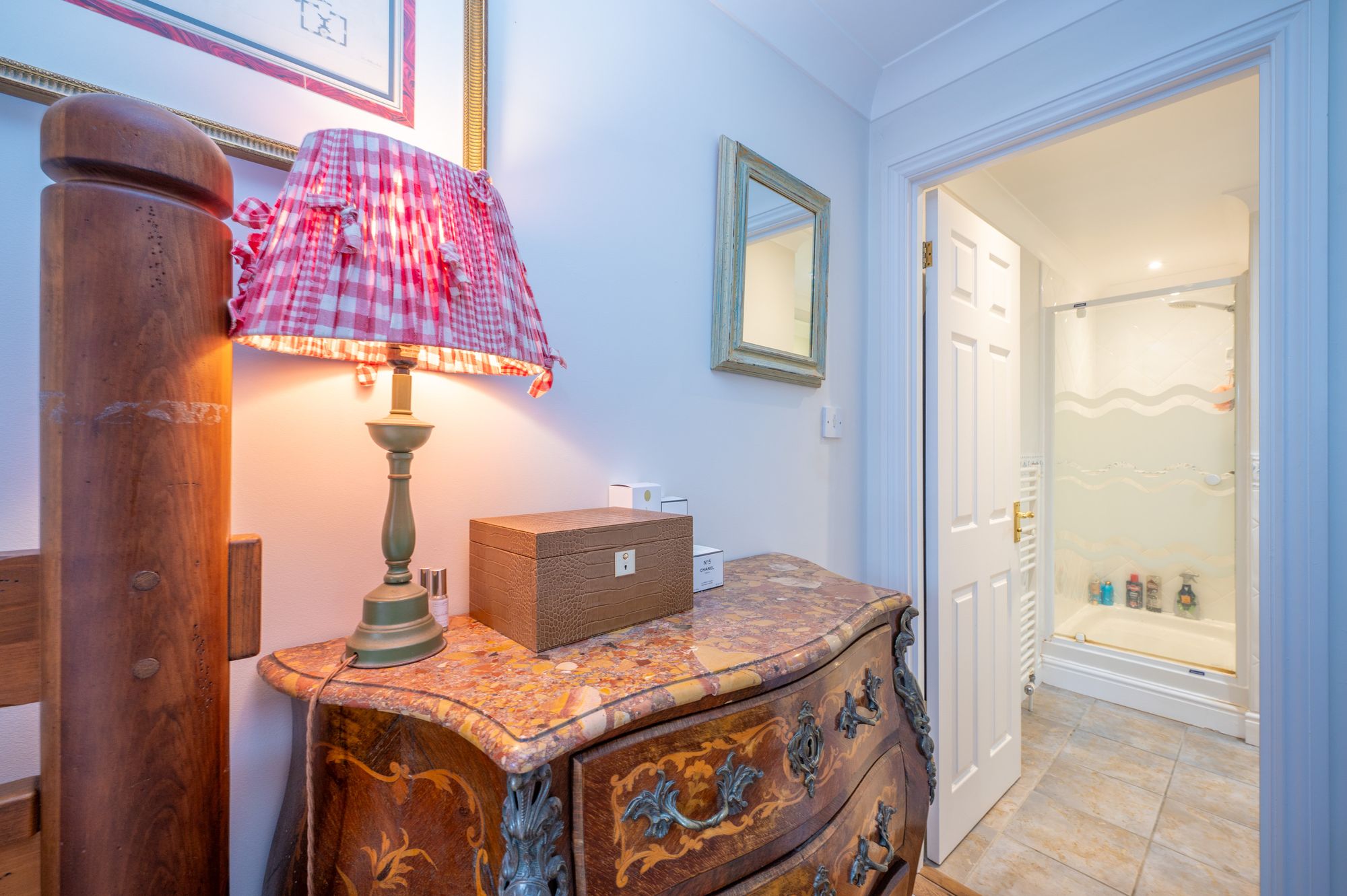 2 bed apartment for sale in Warwick Road, Stratford-Upon-Avon, CV37 12