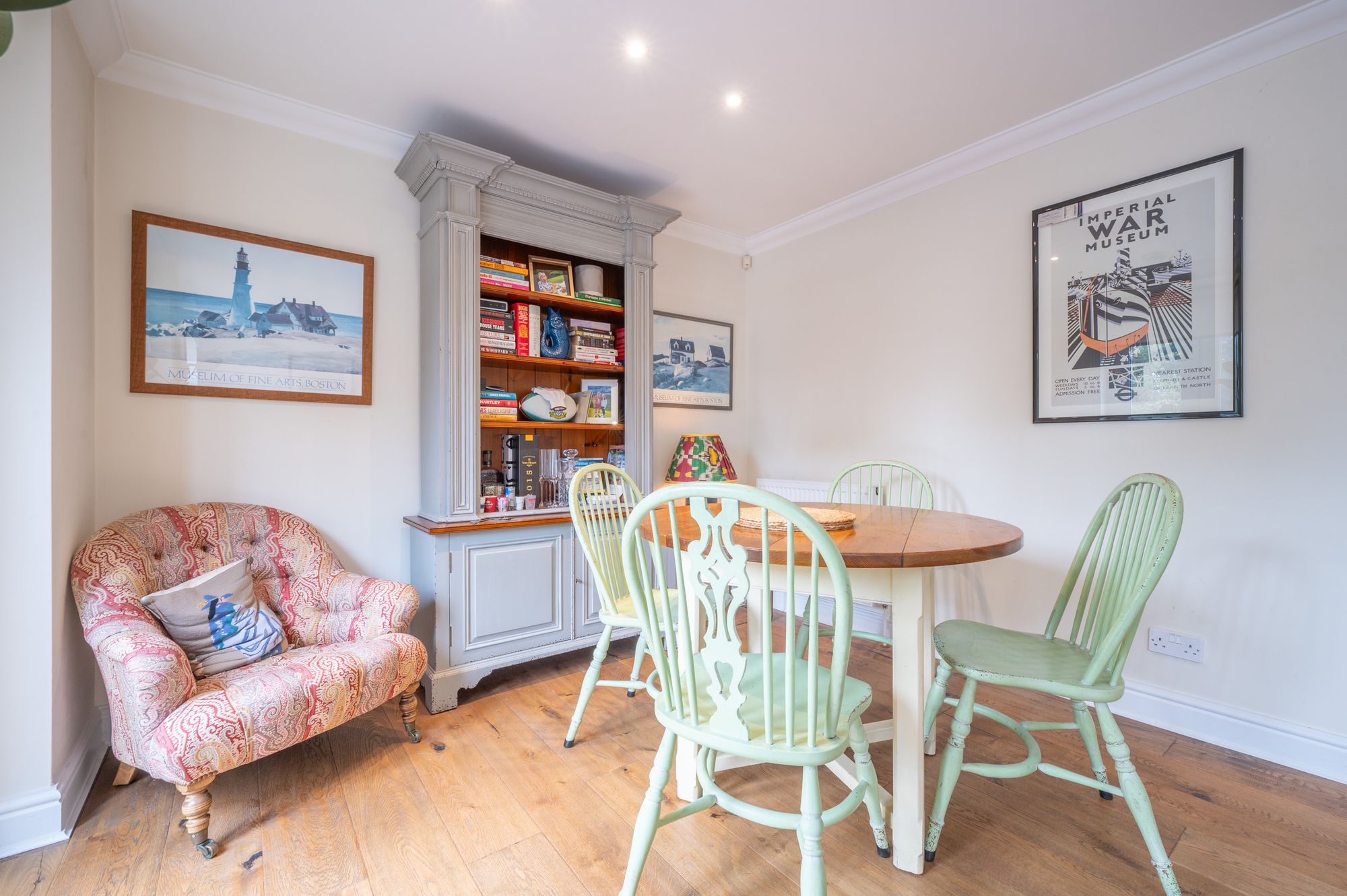 2 bed apartment for sale in Warwick Road, Stratford-Upon-Avon, CV37 16