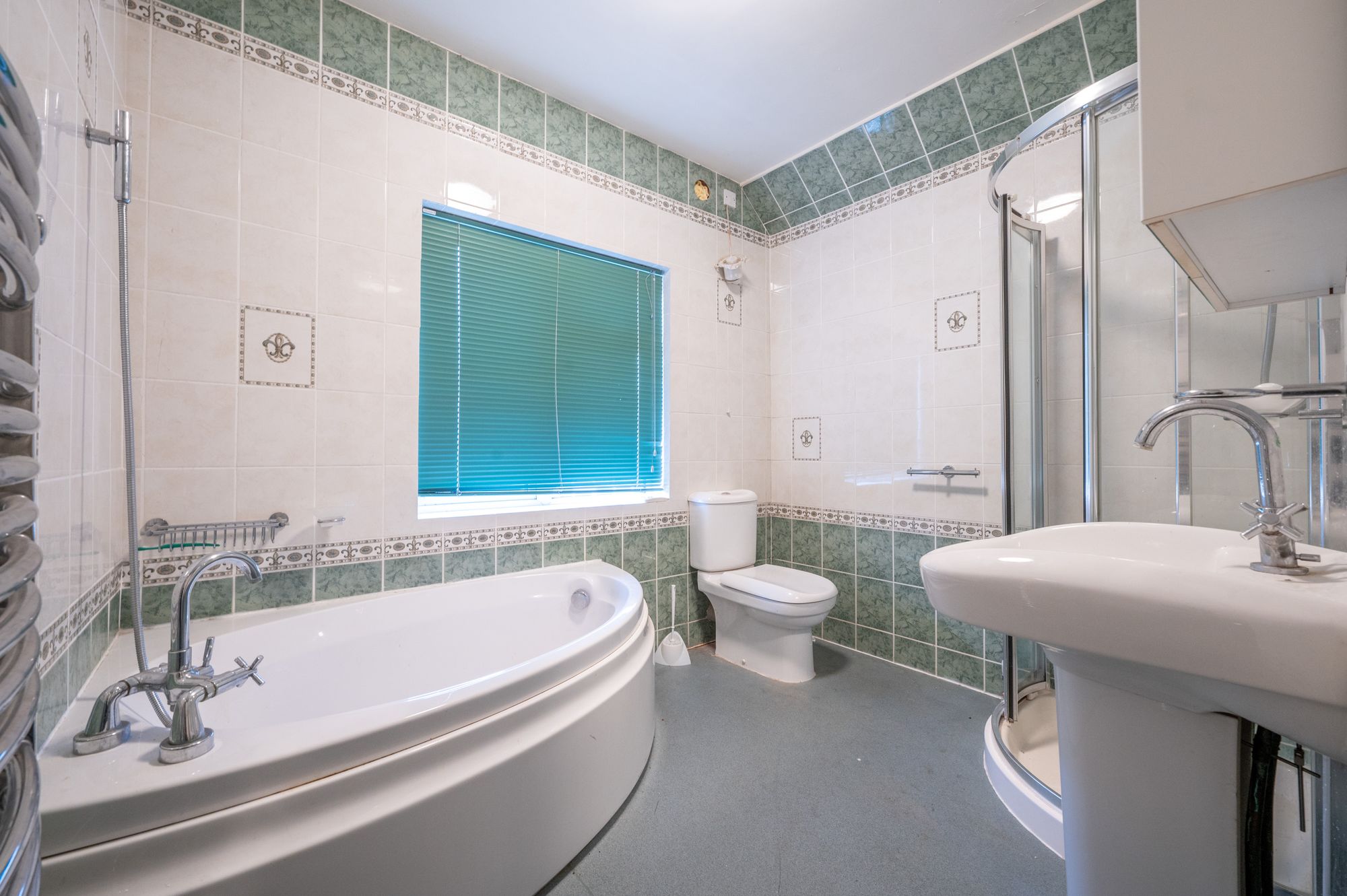 3 bed semi-detached house for sale in Holtom Street, Stratford-Upon-Avon  - Property Image 3