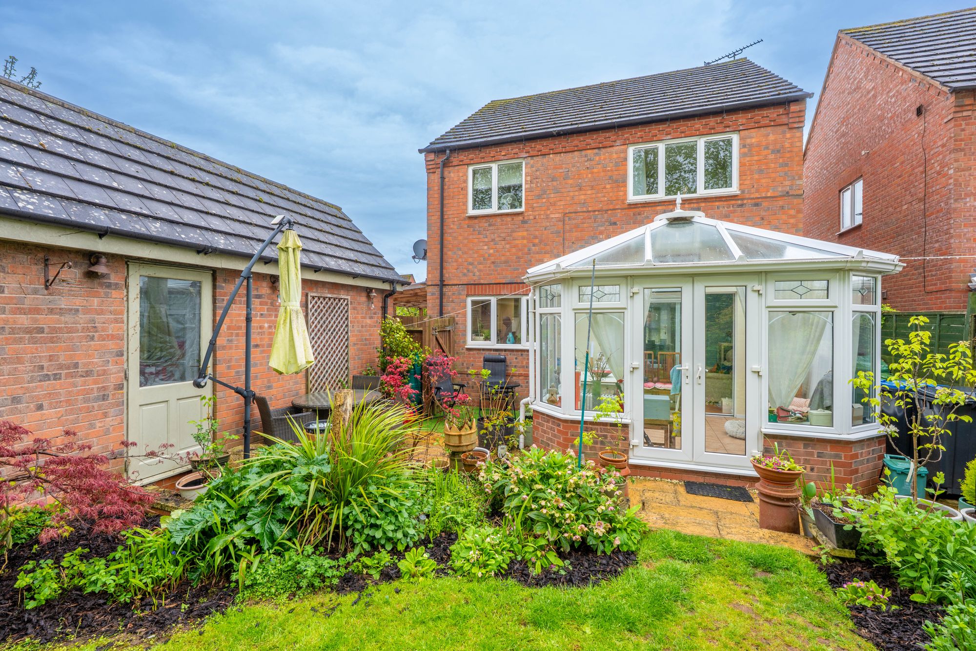 4 bed detached house for sale in Hopkins Way, Wellesbourne, CV35 22