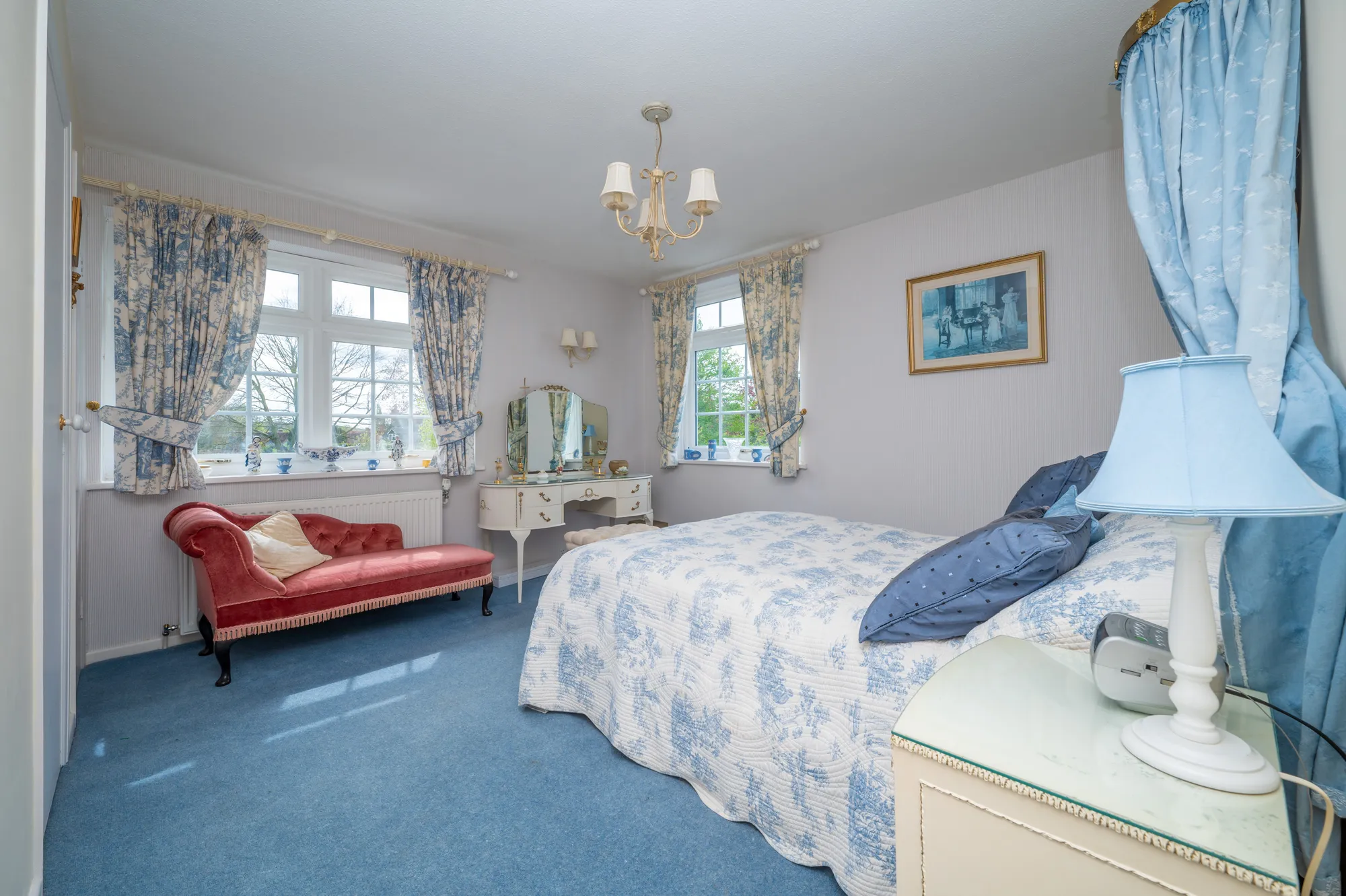 3 bed detached house for sale in Church Lane, Stratford-Upon-Avon  - Property Image 9