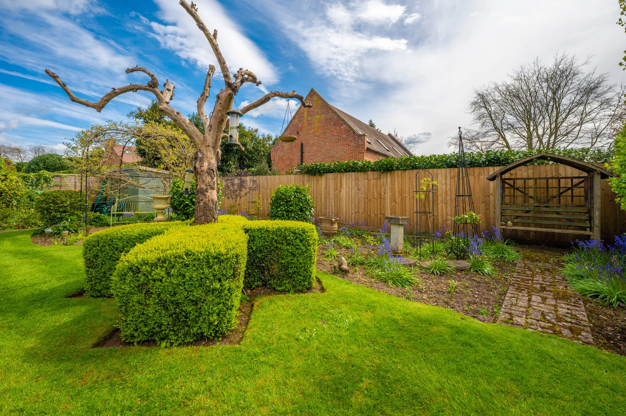 3 bed detached house for sale in Church Lane, Stratford-Upon-Avon  - Property Image 25