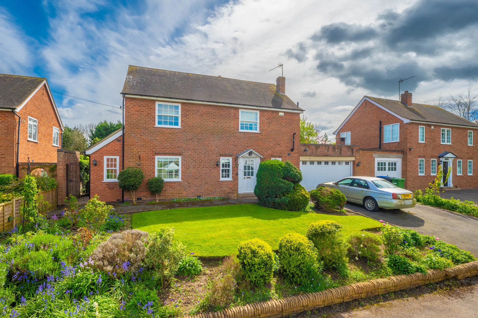 3 bed detached house for sale in Church Lane, Stratford-Upon-Avon  - Property Image 1