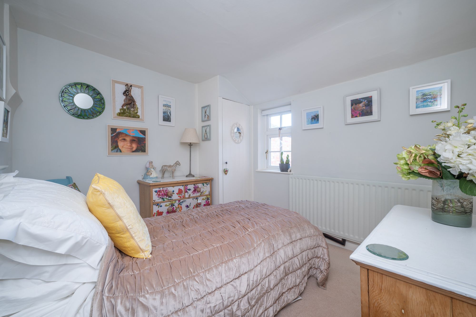 2 bed mid-terraced house for sale in Bull Street, Stratford-Upon-Avon  - Property Image 8