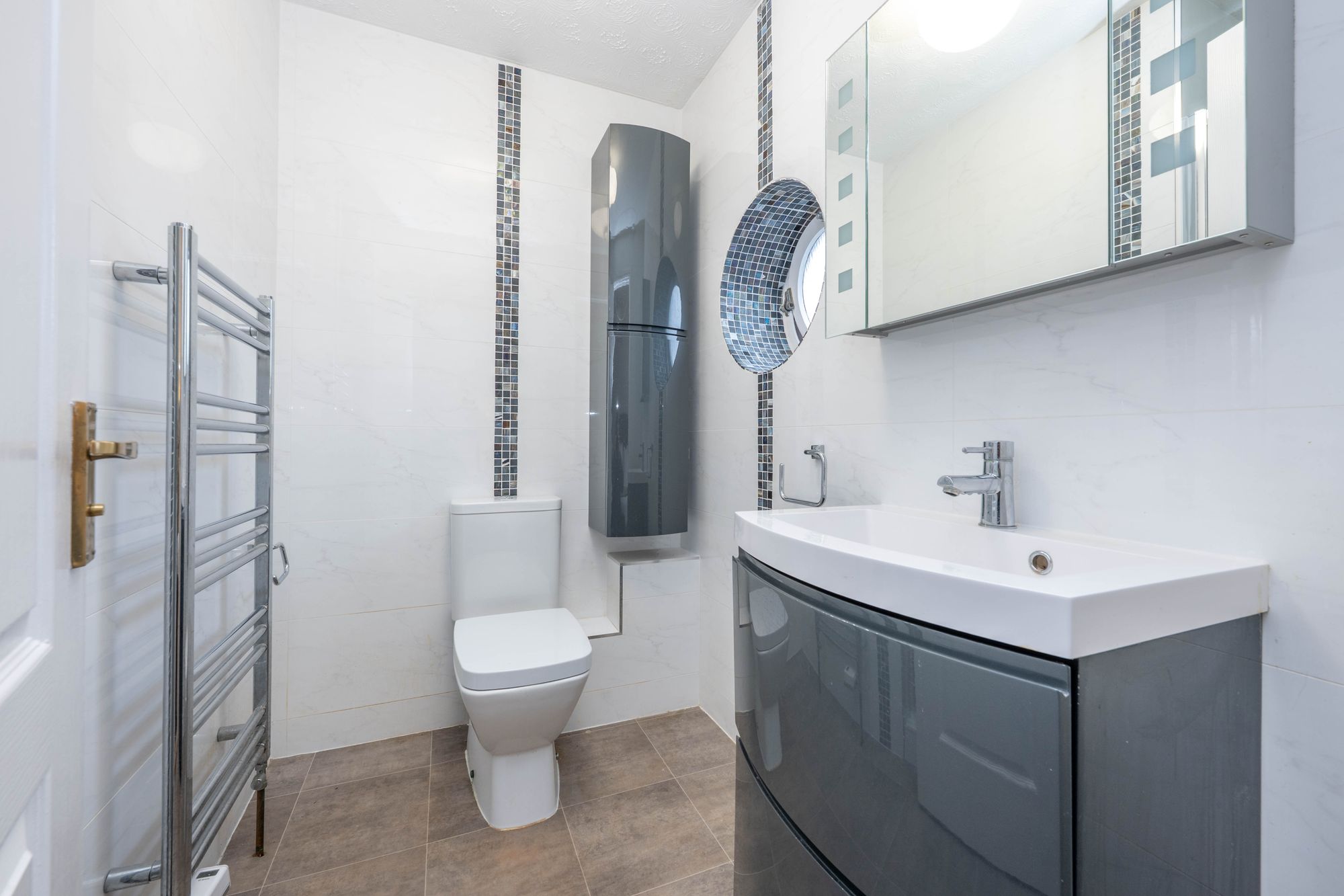 3 bed terraced town house for sale in Lock Close, Stratford-Upon-Avon  - Property Image 7