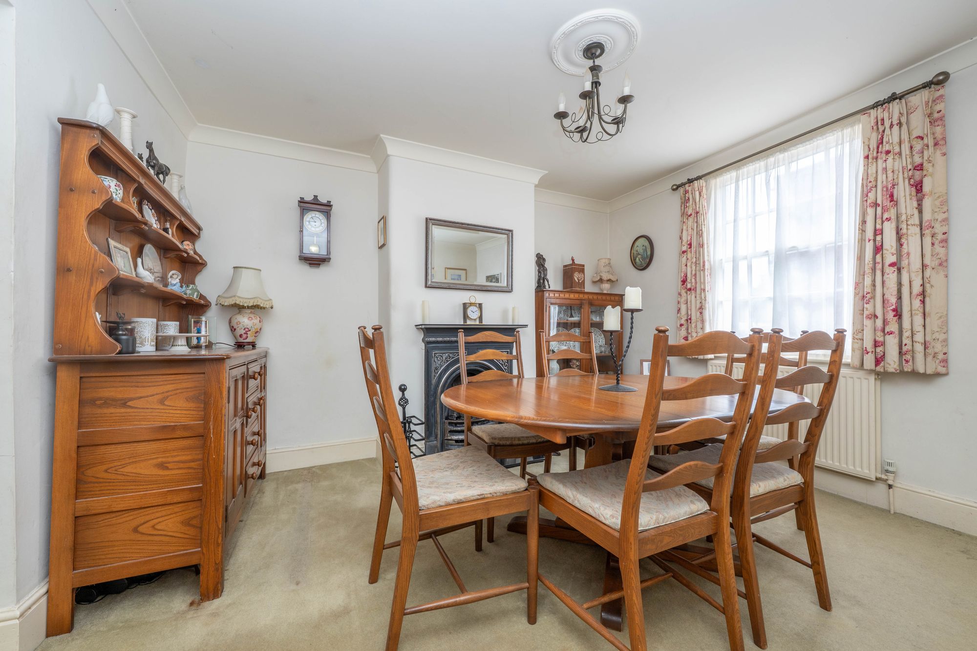 4 bed end of terrace house for sale in New Street, Stratford-Upon-Avon, CV37 2