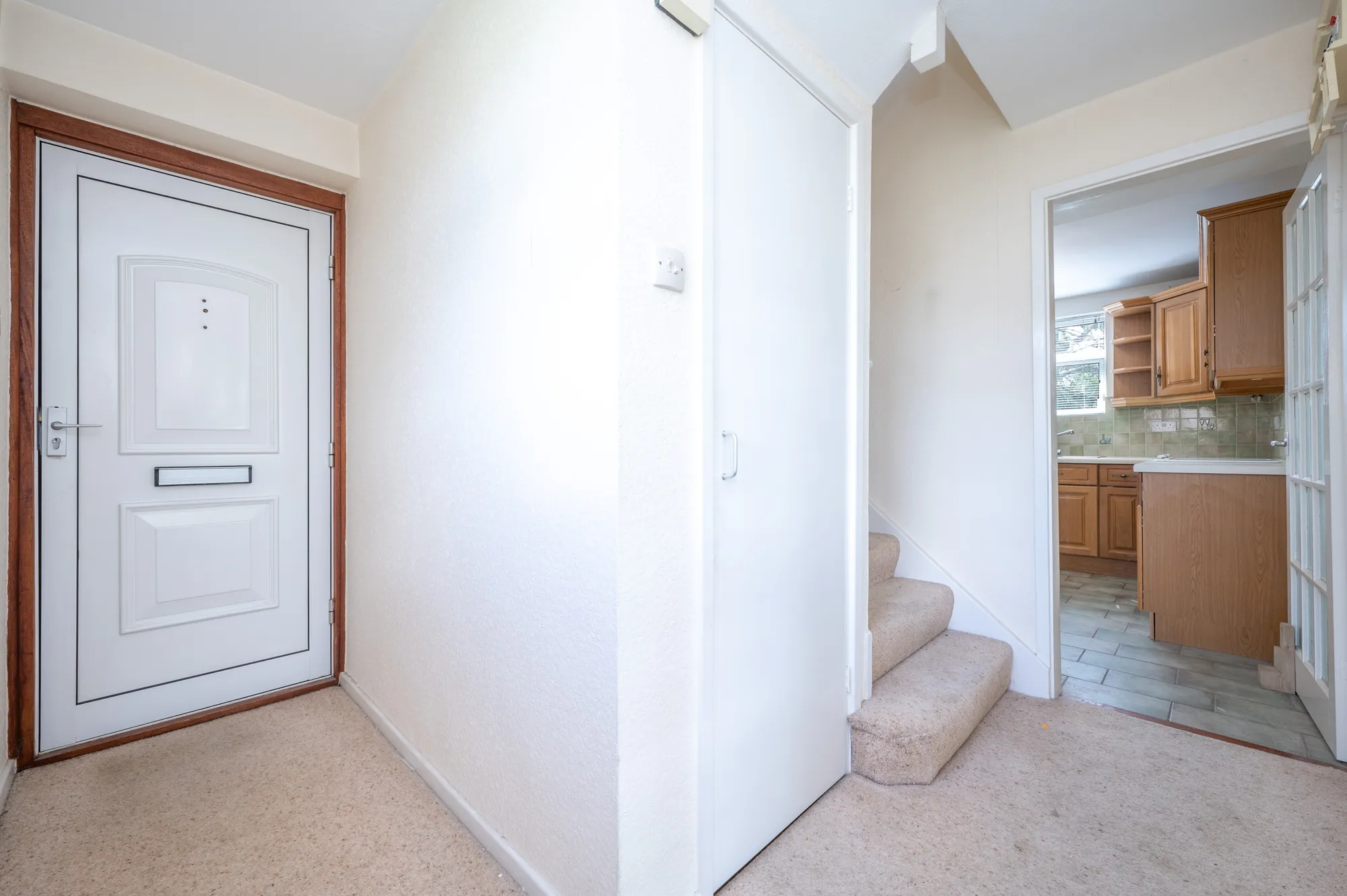 2 bed apartment for sale in Cherry Orchard, Stratford-Upon-Avon  - Property Image 9