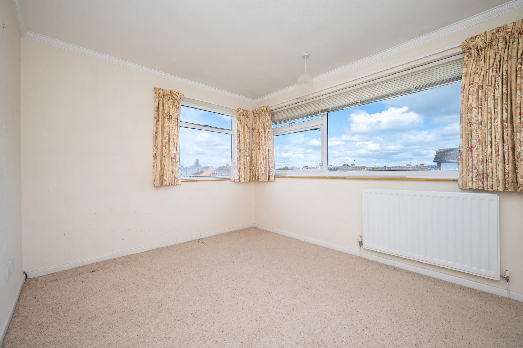 2 bed apartment for sale in Cherry Orchard, Stratford-Upon-Avon, CV37 6