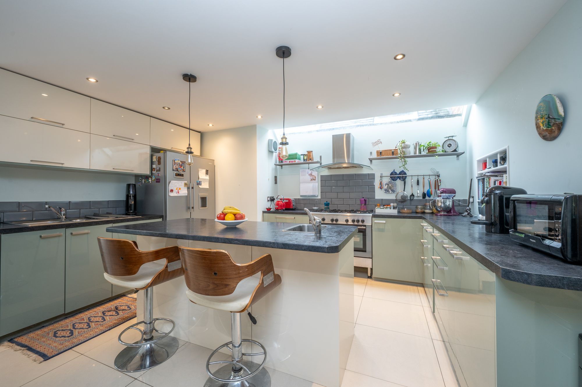 3 bed terraced cottage for sale in Shottery Road, Stratford-Upon-Avon, CV37 5