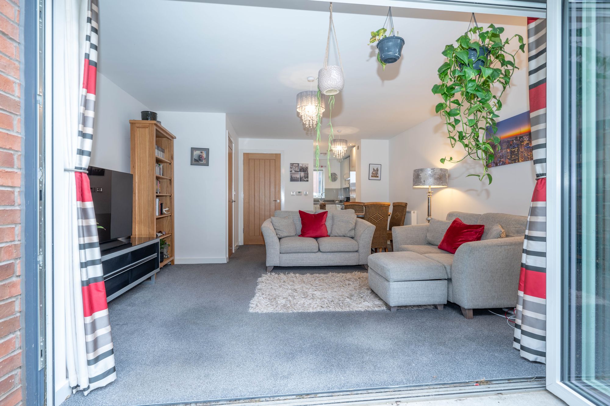 2 bed mid-terraced house for sale in Stephenson Row, Stratford-Upon-Avon  - Property Image 12