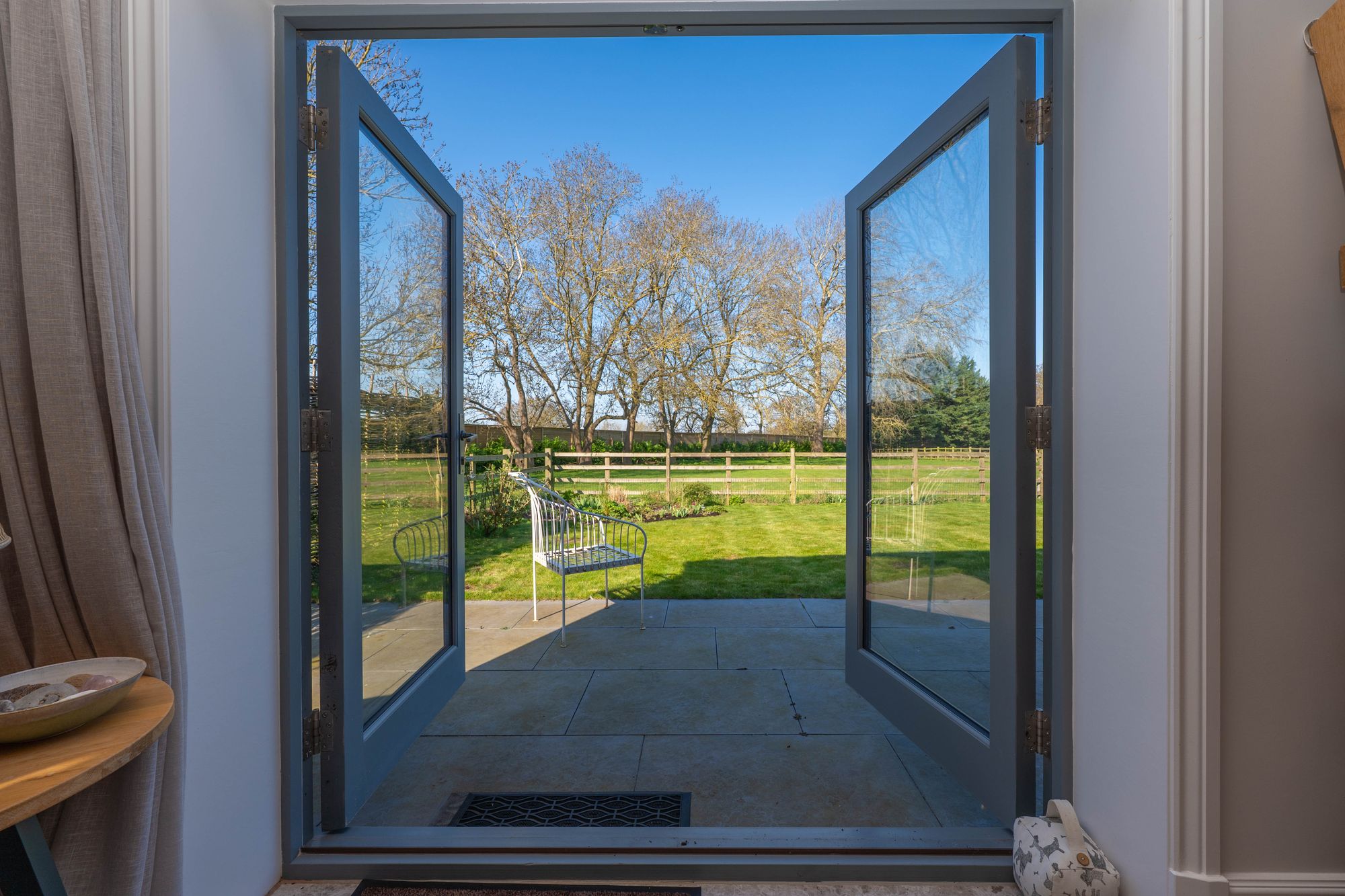 2 bed barn conversion for sale in Stratford Road, Wellesbourne, CV35 8