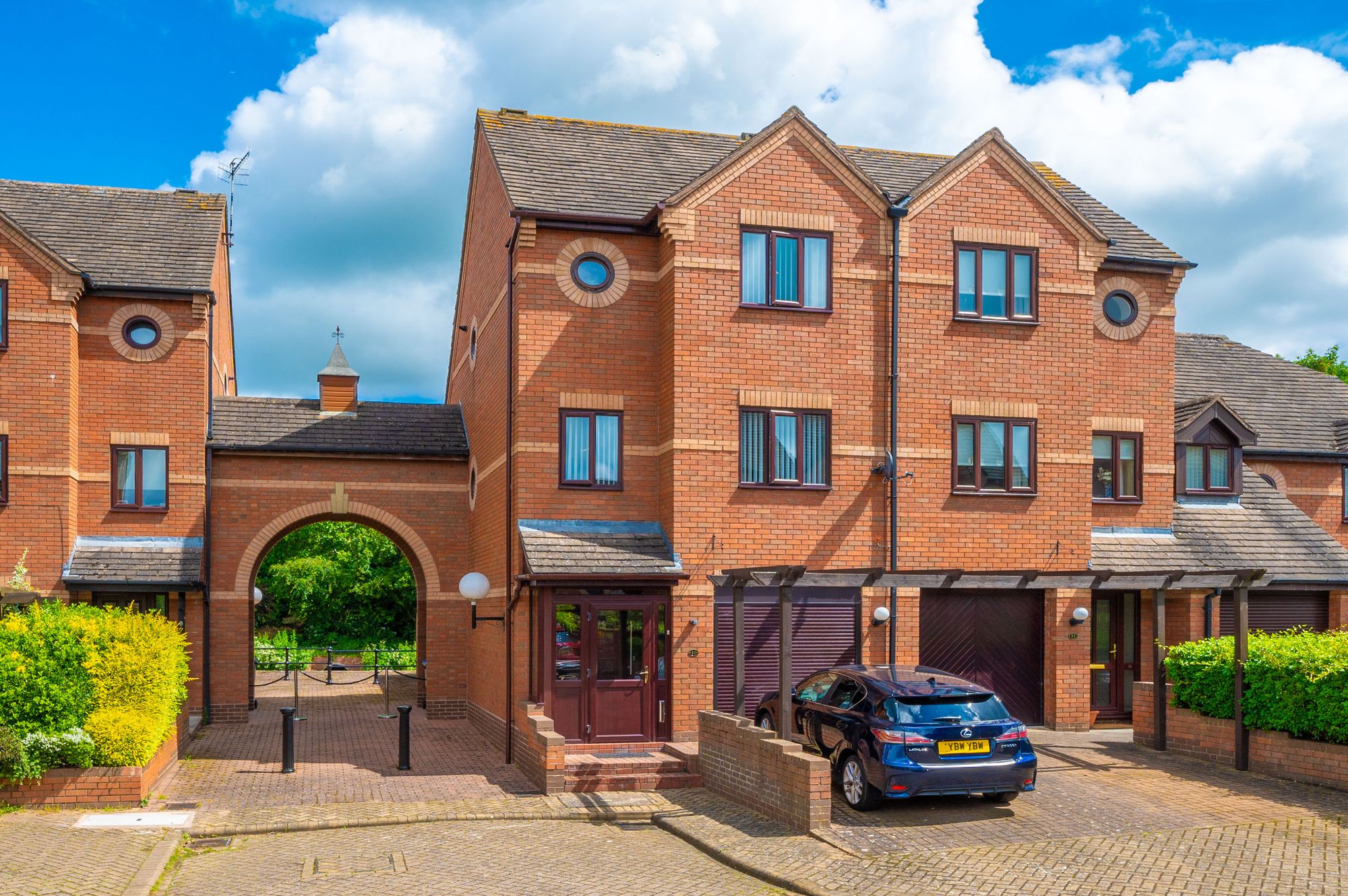 3 bed semi-detached town house for sale in Lock Close, Stratford-Upon-Avon, CV37 29