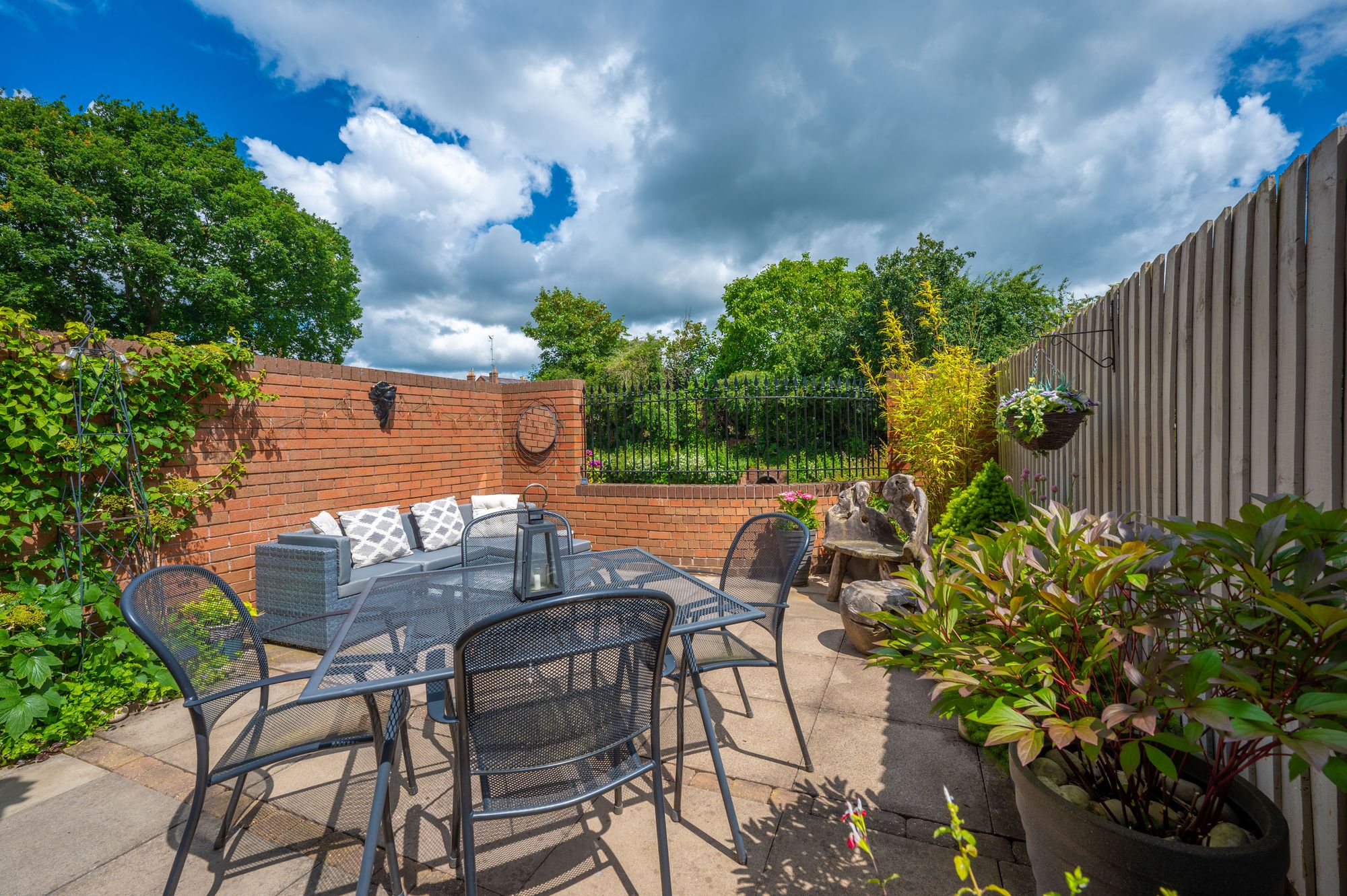 3 bed semi-detached town house for sale in Lock Close, Stratford-Upon-Avon  - Property Image 19