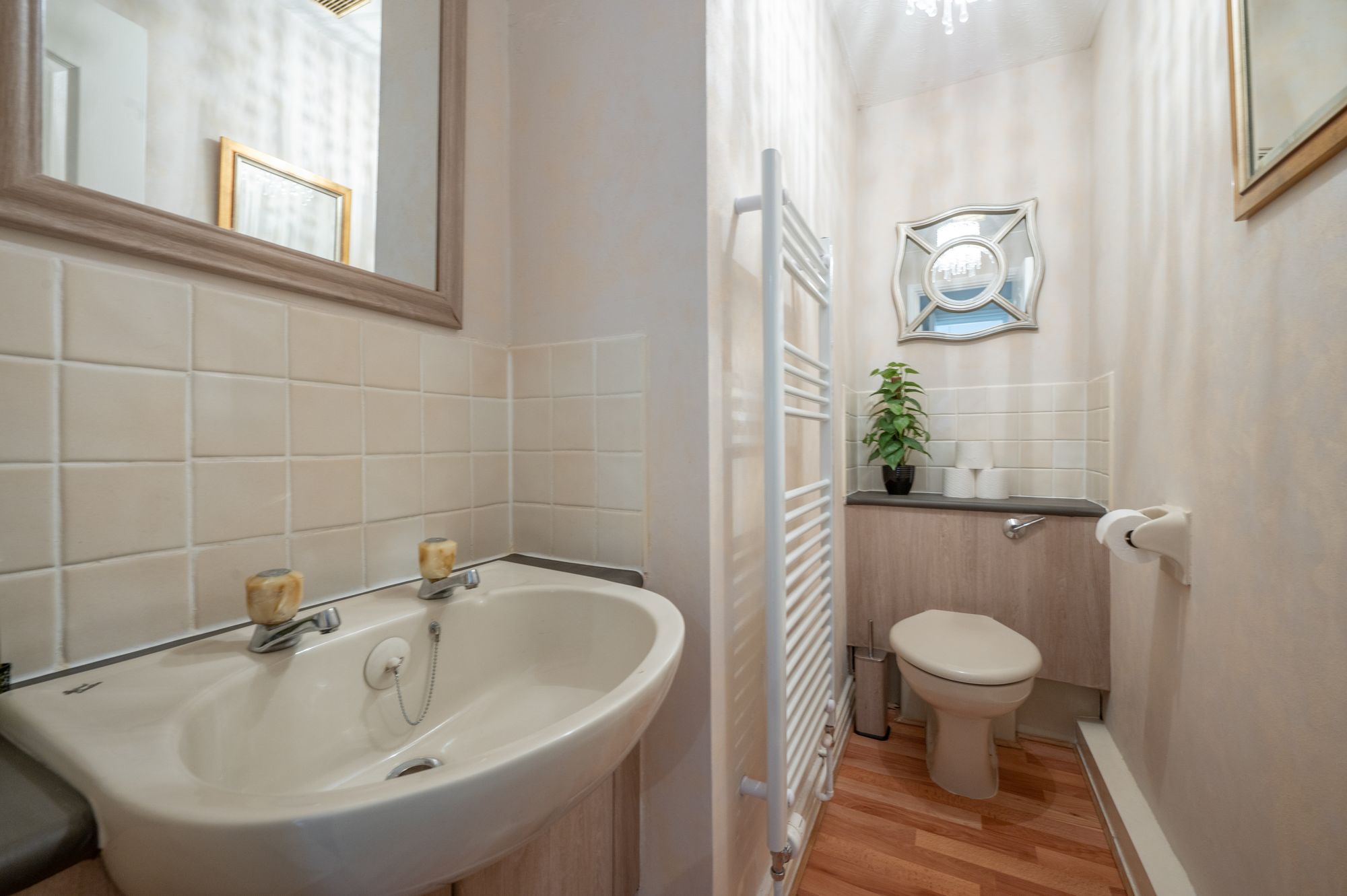 3 bed semi-detached town house for sale in Lock Close, Stratford-Upon-Avon  - Property Image 24