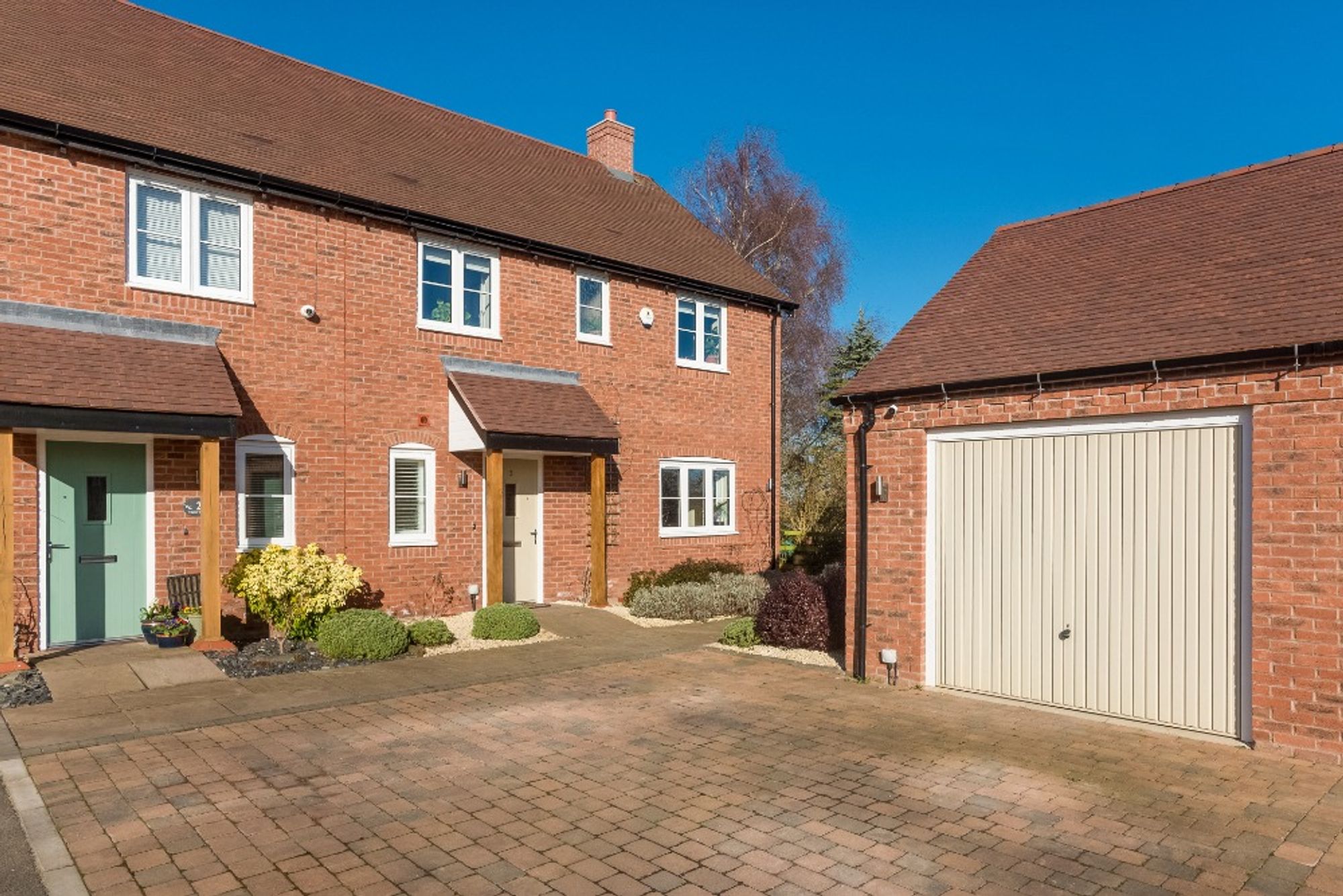 3 bed semi-detached house for sale in Winter Close, Loxley, CV35  - Property Image 1