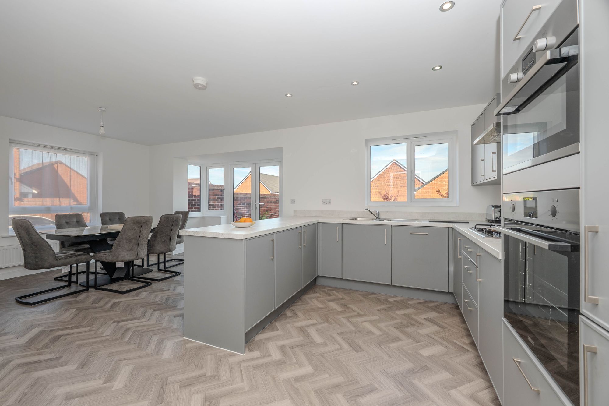 4 bed detached house for sale in Wellum Street, Lighthorne Heath, CV33 3