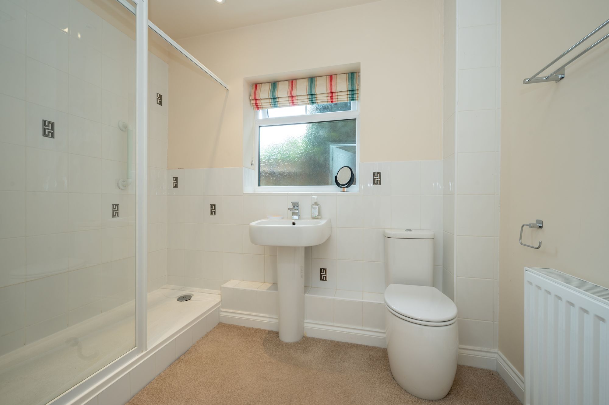 3 bed chalet for sale in Waterloo Drive, Stratford-Upon-Avon  - Property Image 7