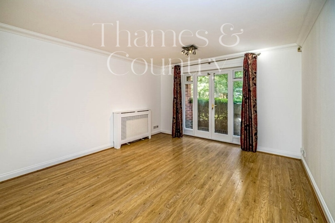 2 bed apartment for sale in Queens Road, High Wycombe  - Property Image 16