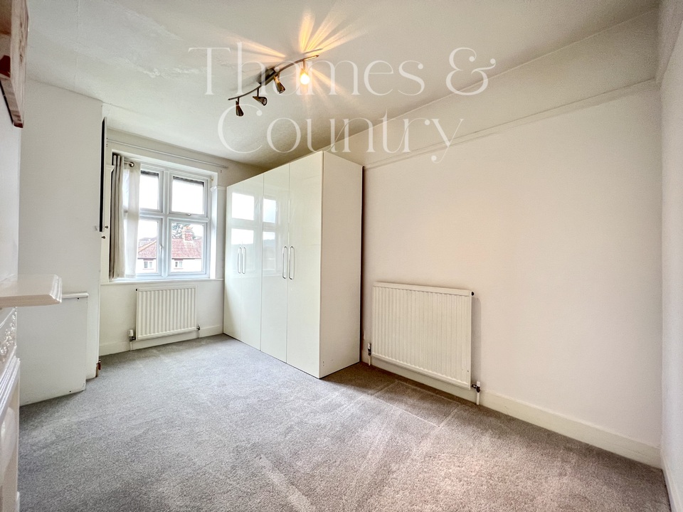 3 bed semi-detached house to rent in Cromwell Road, High Wycombe  - Property Image 15